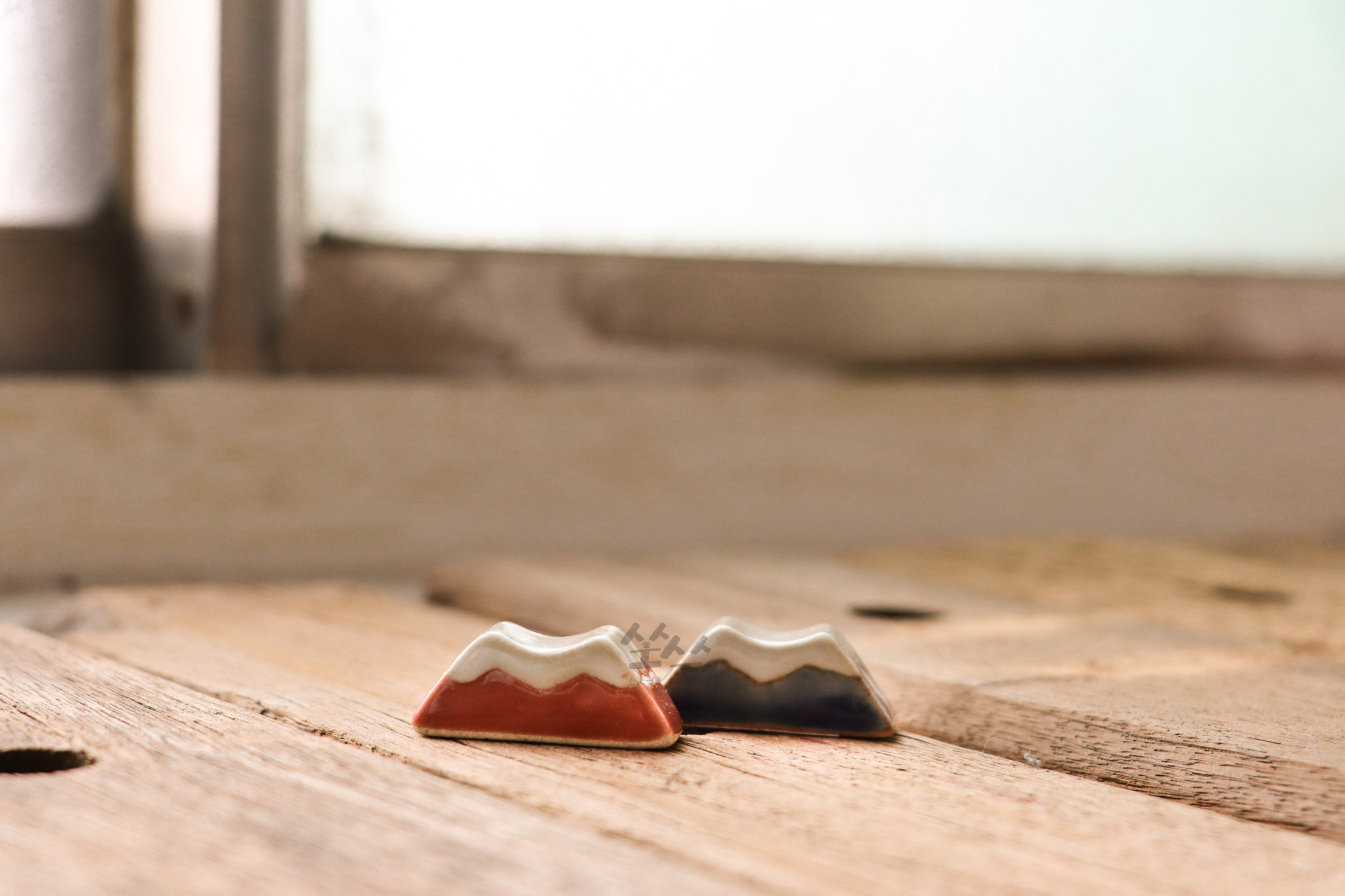 手作 美濃燒富士山造型筷架