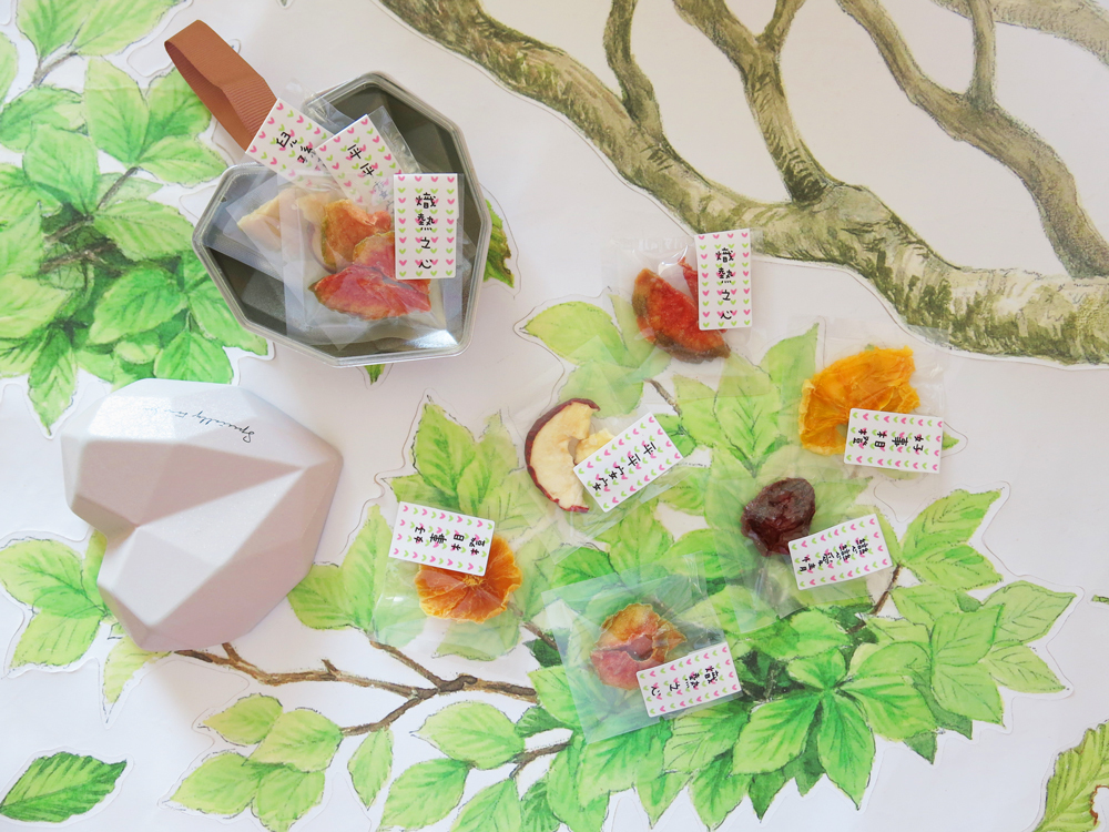 祝福之心婚禮奶茶色愛心水果乾小提盒(8包入)