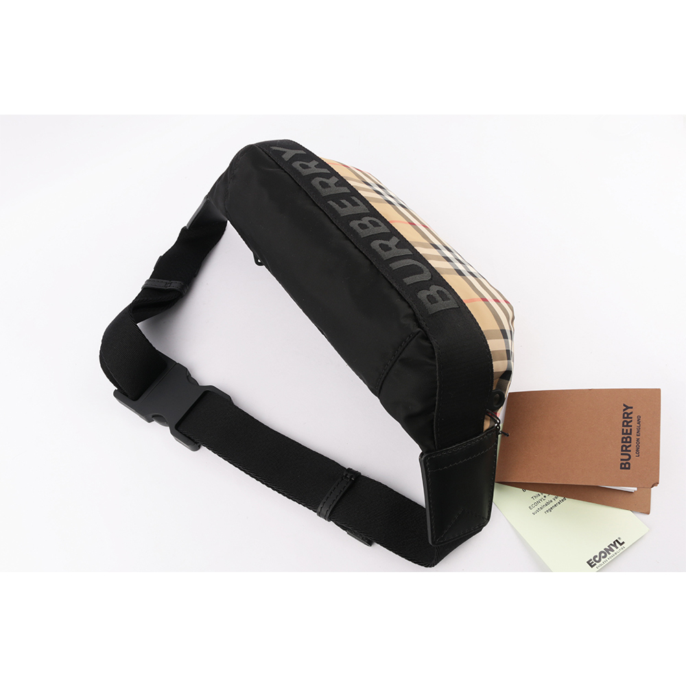 【BURBERRY】中型Vintage格紋及標誌性條紋腰包