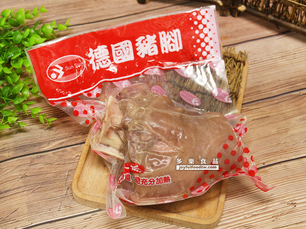 德國豬腳-剖半