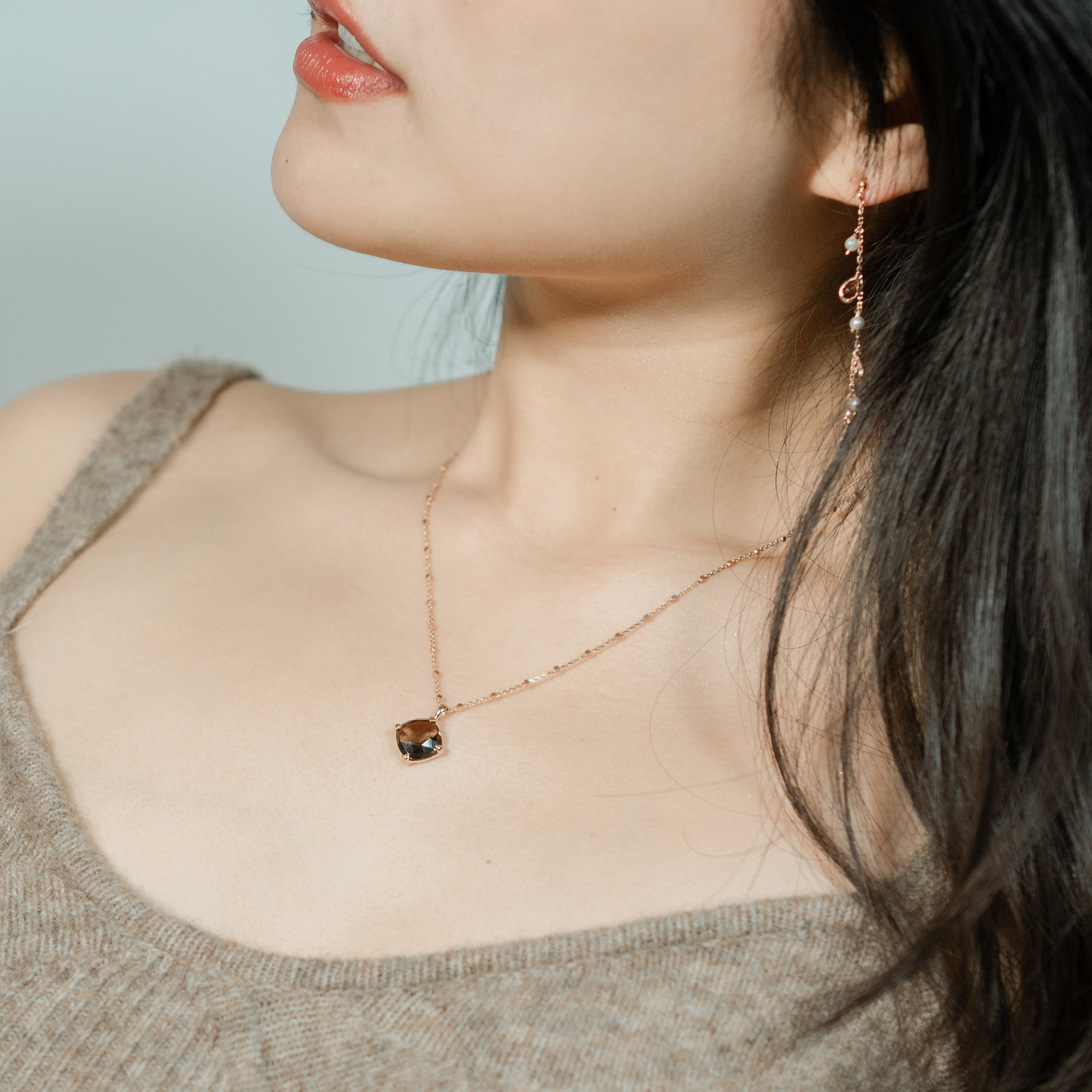 大菱形茶晶小方塊項鍊-玫瑰金
