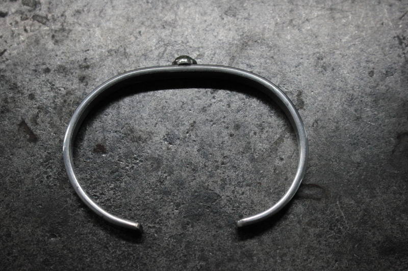 SE-675 7mm 扁平手鐲松石