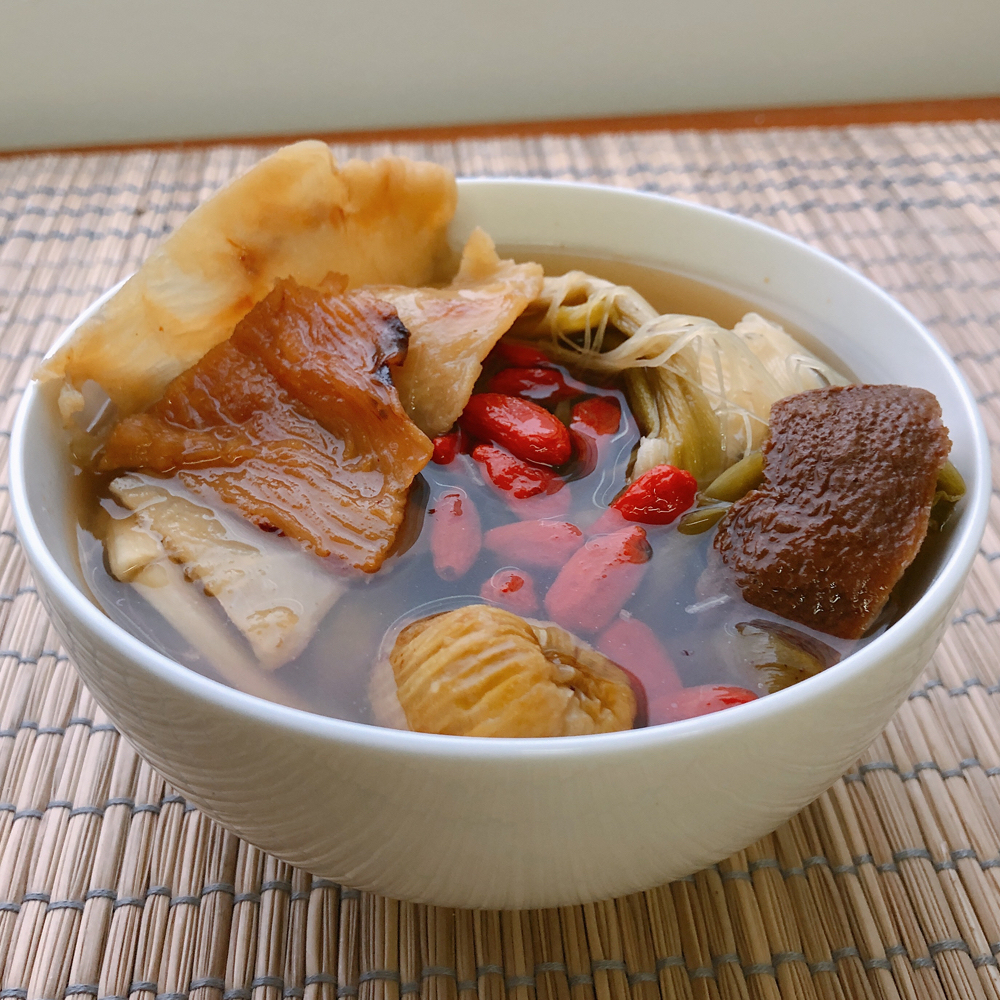 霸王花鱷魚肉湯