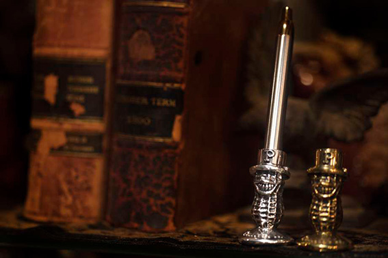 <預訂>花生筆座