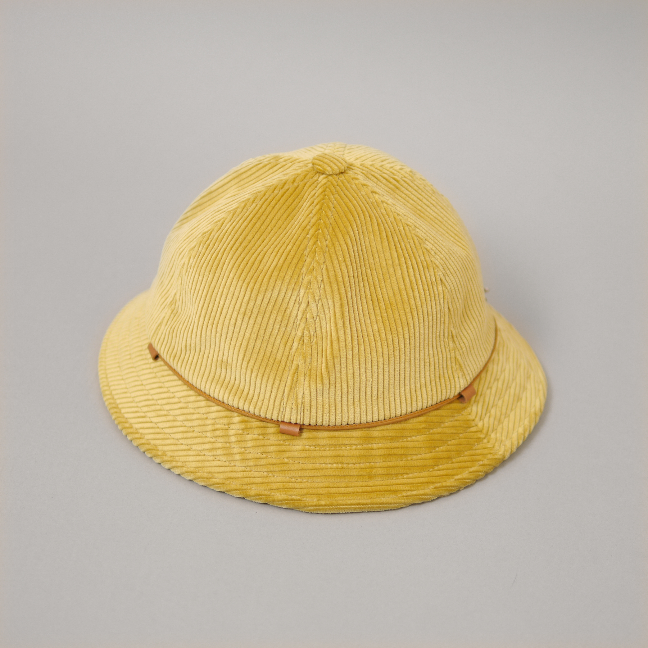 Béton Ciré Velvet Corduroy Bucket Hat ╭ 2色 ╮