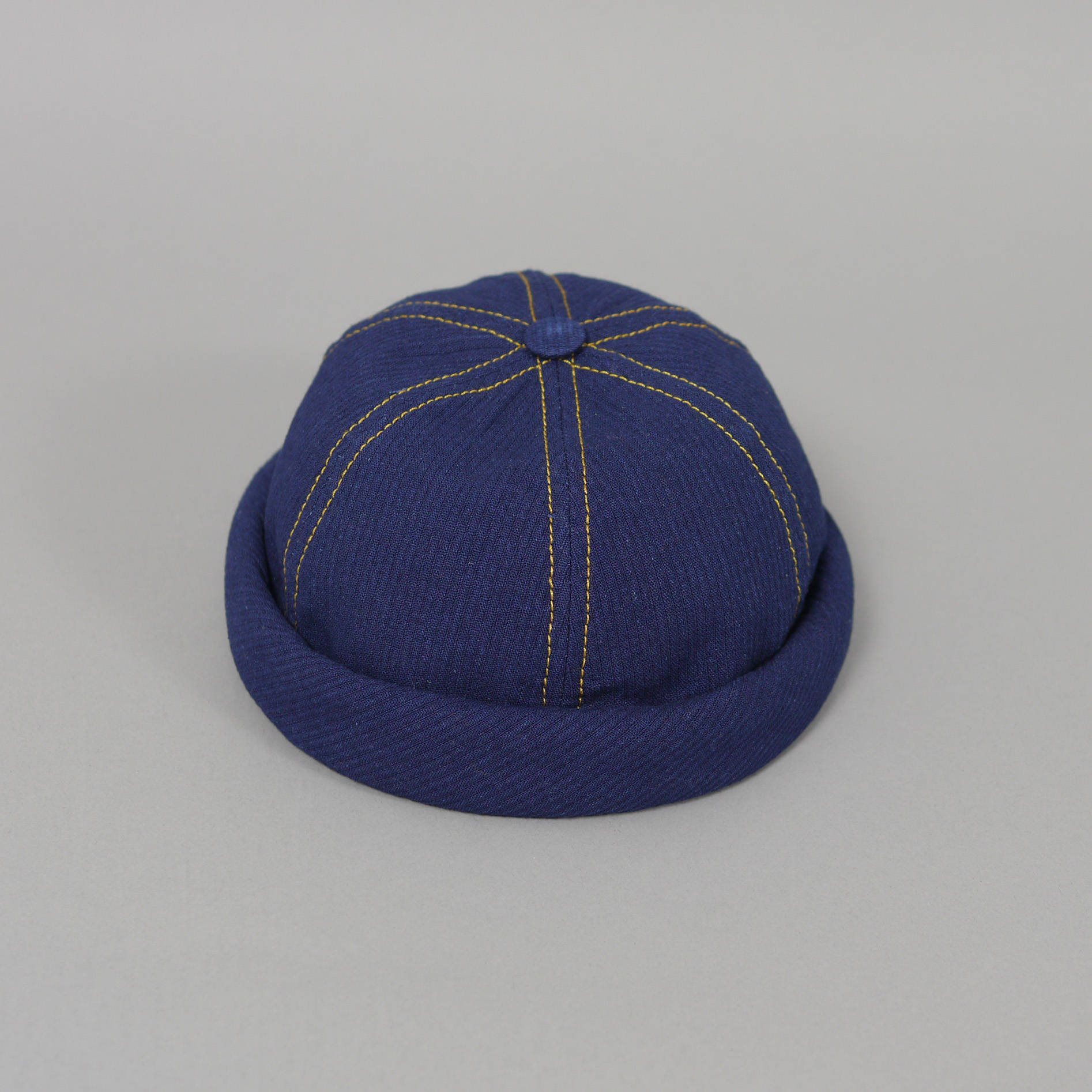 Béton Ciré Stitches (Golden Ochre) Miki