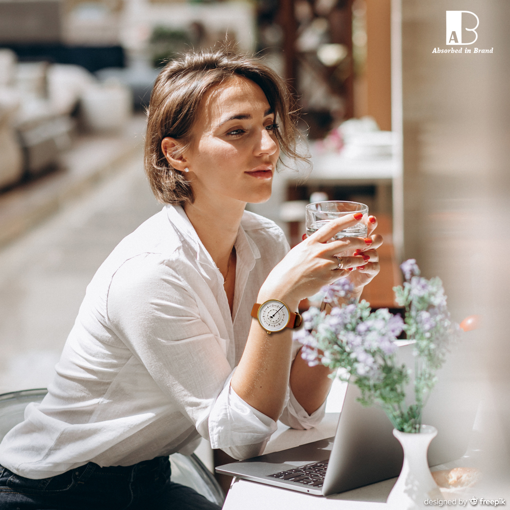 A in B 愛司博得  簡約時尚轉盤手錶 棕色皮革錶帶霧金錶框39mm