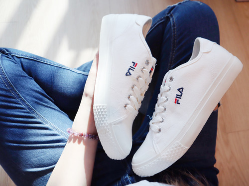 fila korea classic kicks trainers in white