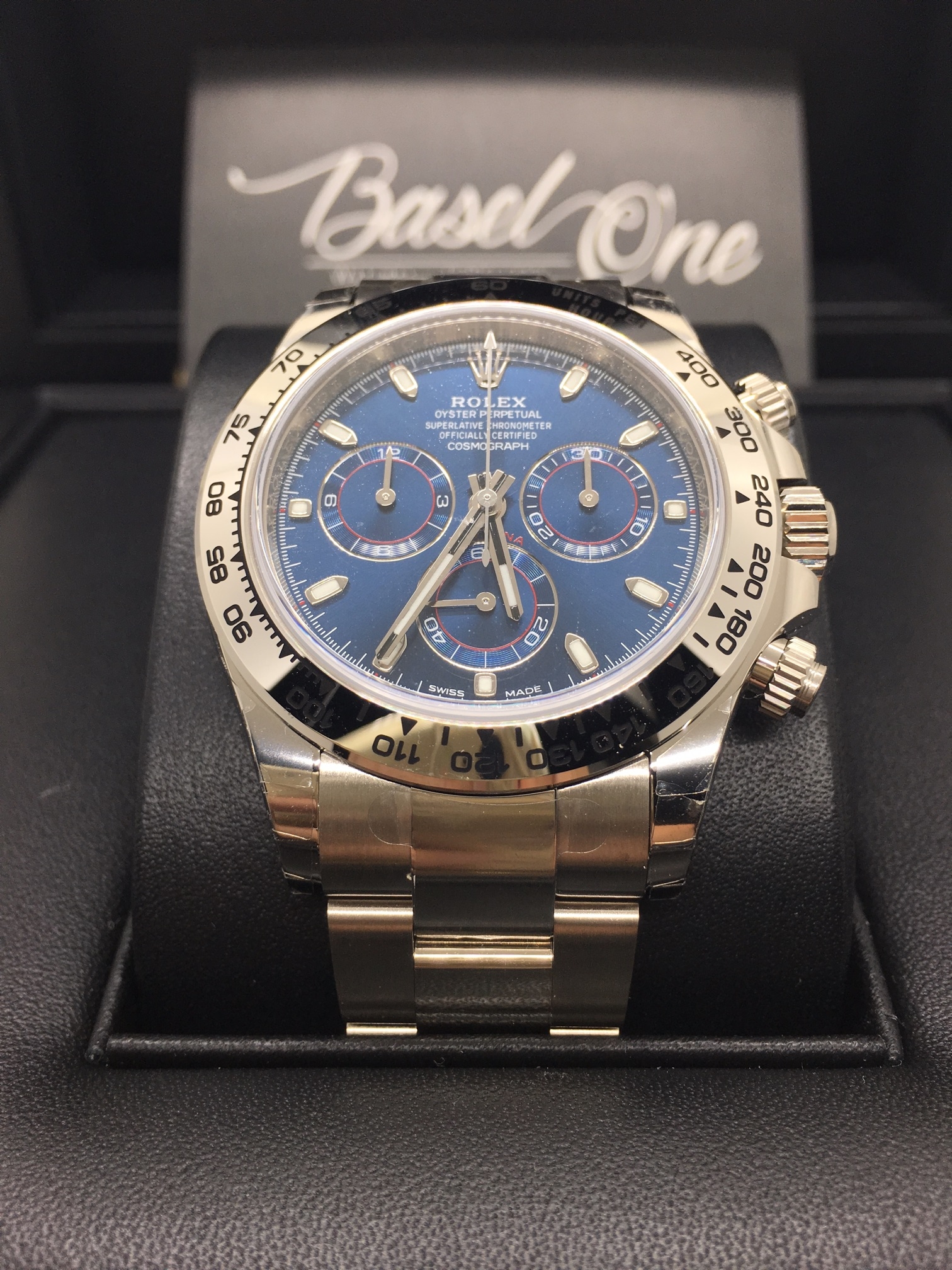 DISCONTINUED BRAND NEW ROLEX 116509 OYSTER PERPETUAL COSMOGRAPH DAYTONA WHITE GOLD BLUE DIAL 40mm