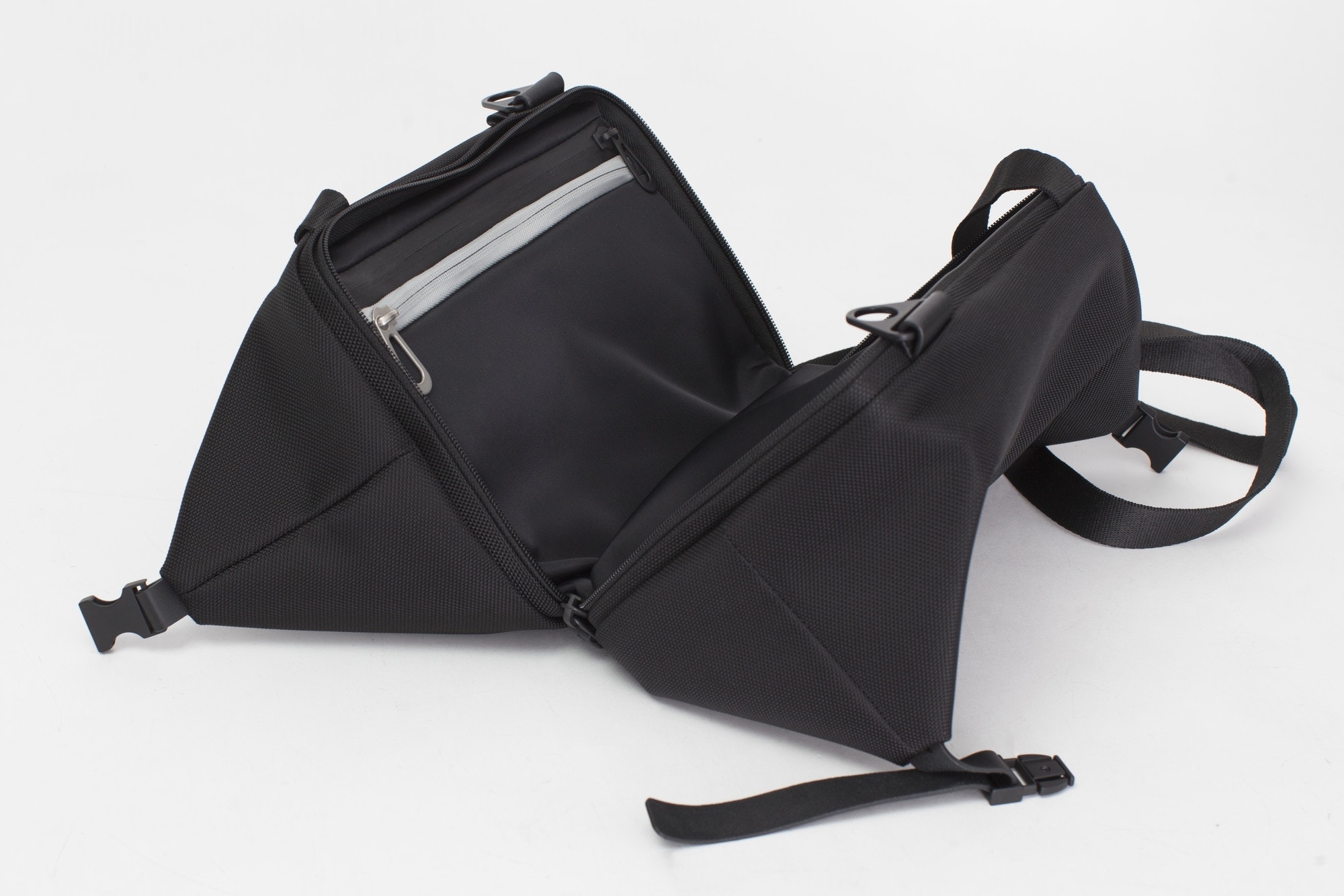 Côte&Ciel Black AAR Ballistic Messenger Bag Cote & Ciel