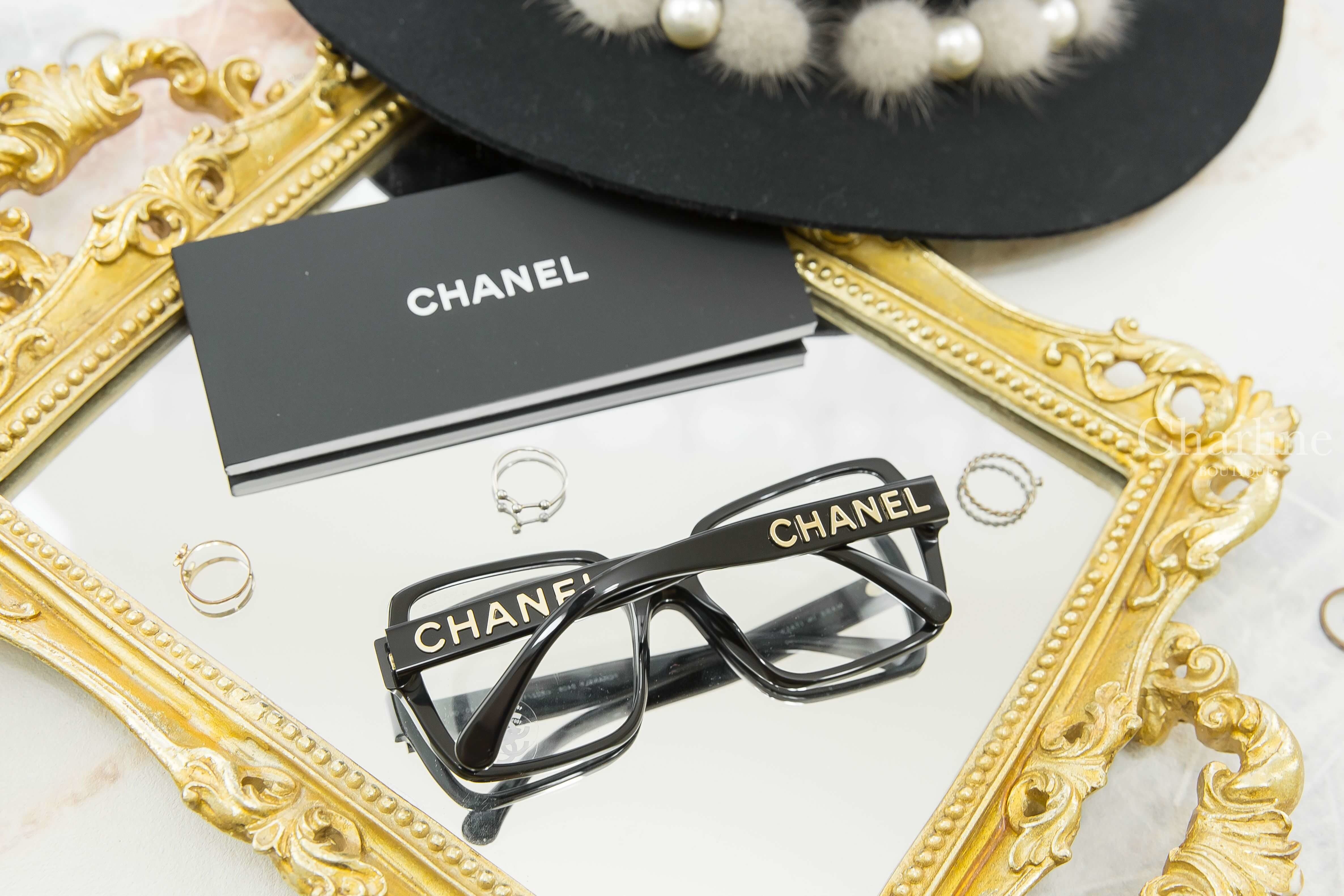 Chanel Square Sunglasses 黑色方框側邊金色 Logo 平光眼鏡-Charline Boutique 精品代購