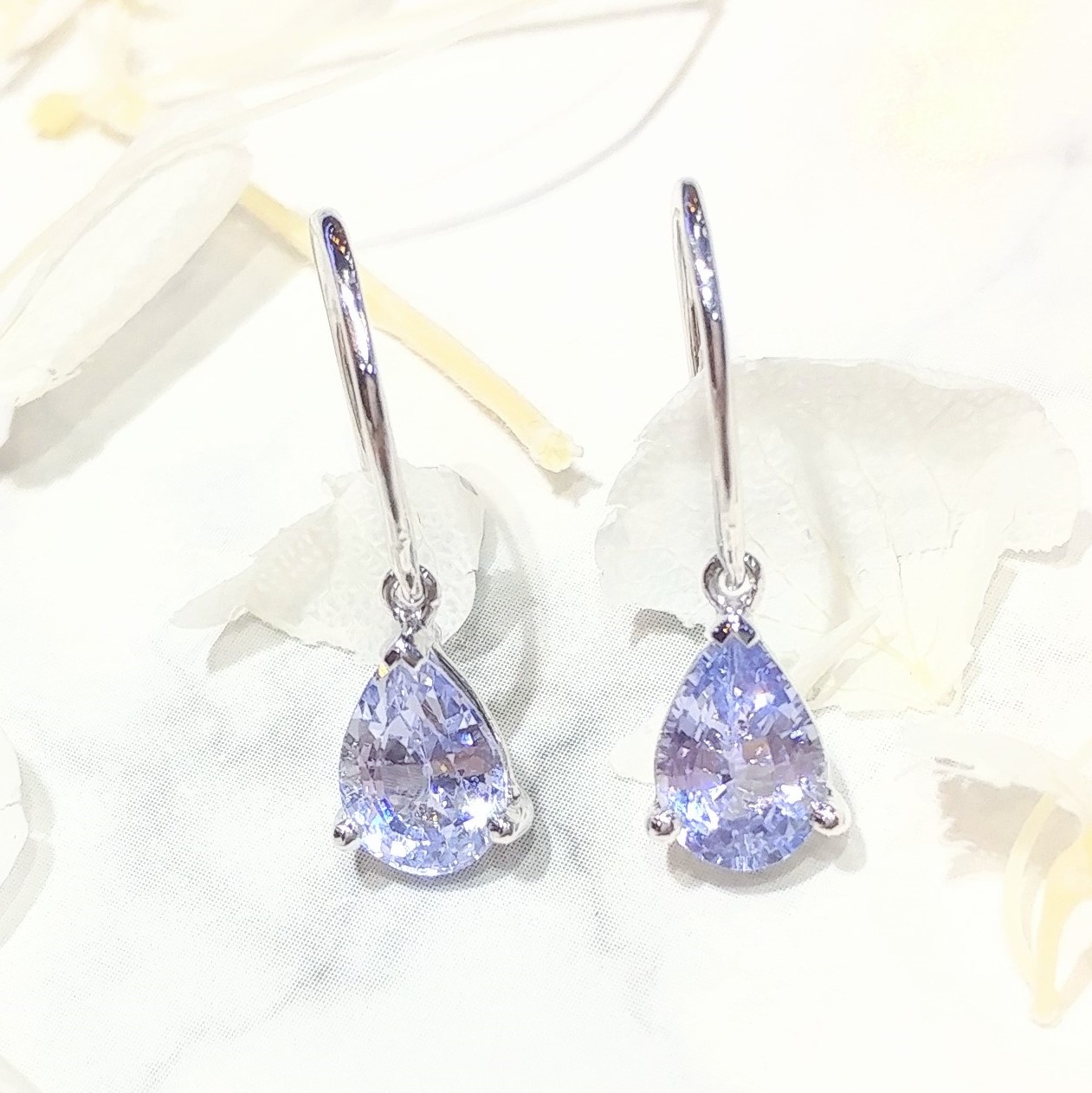 全新18K白金【主石1卡62份紫藍寶】吊耳環