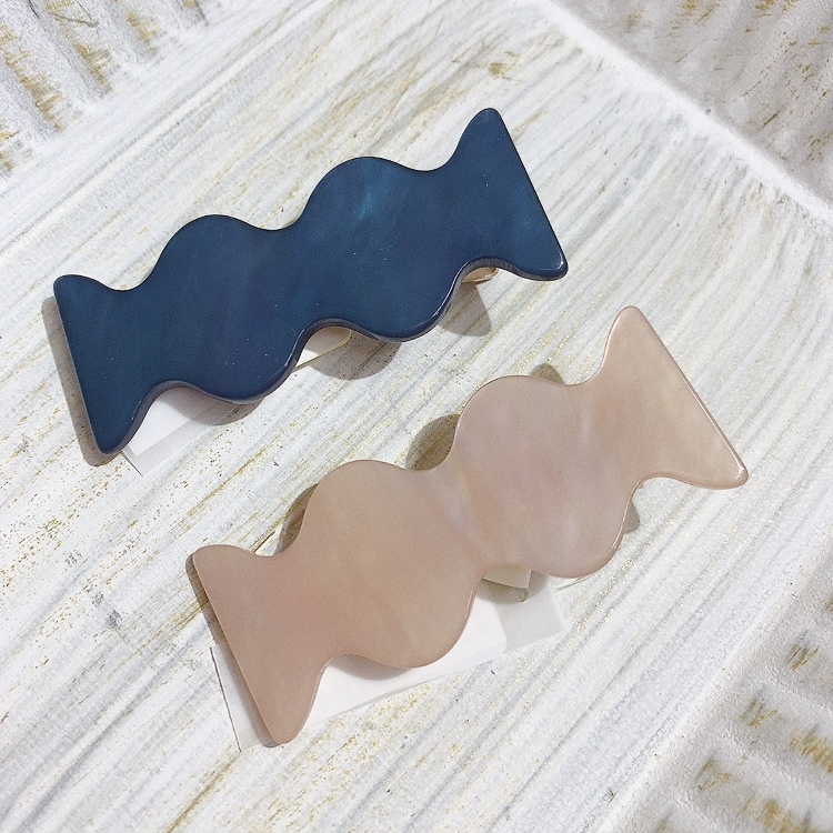 [日本制] Farbe 波浪紋髮夾