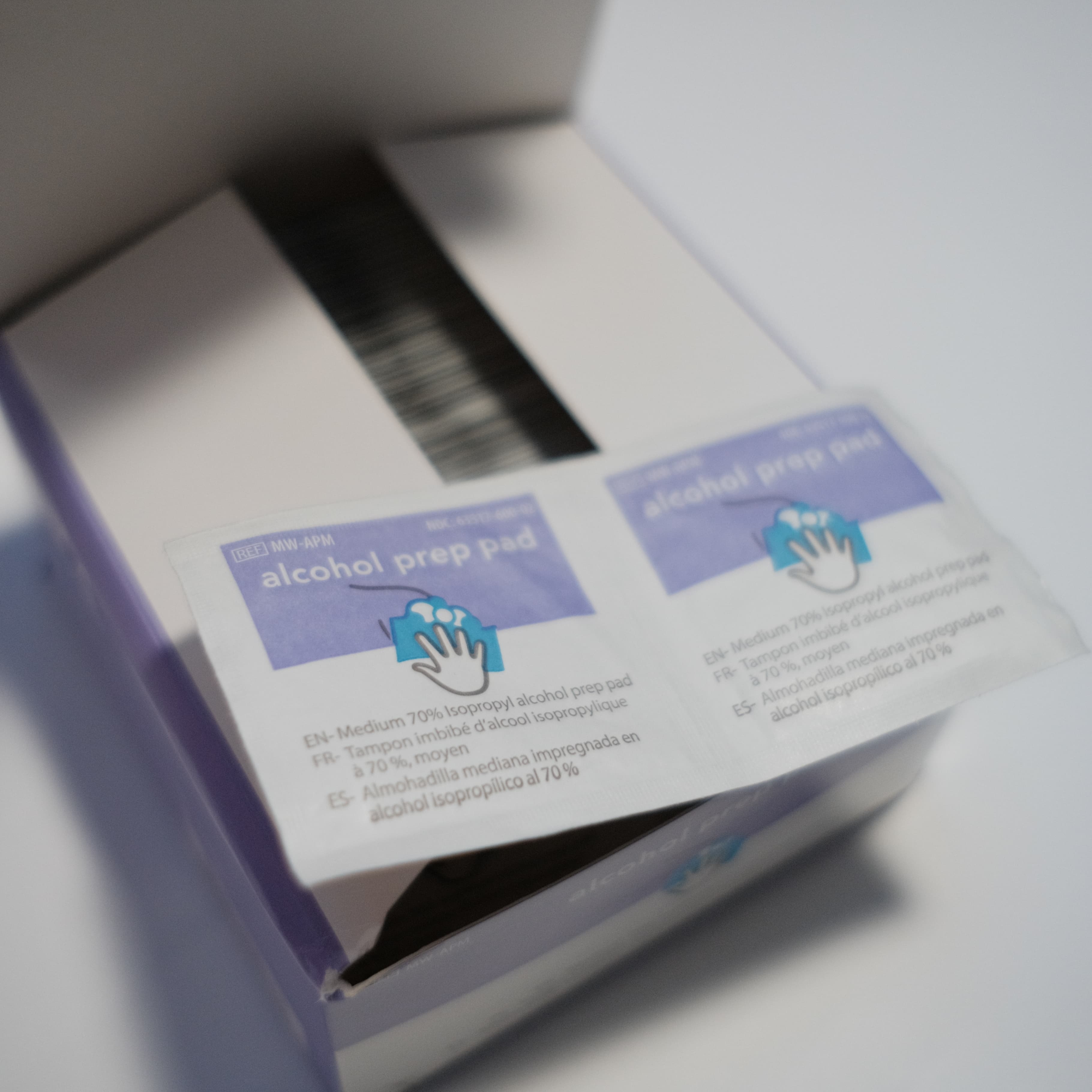 [現貨] Cardinal Health 70%酒精消毒棉 (每盒200張)