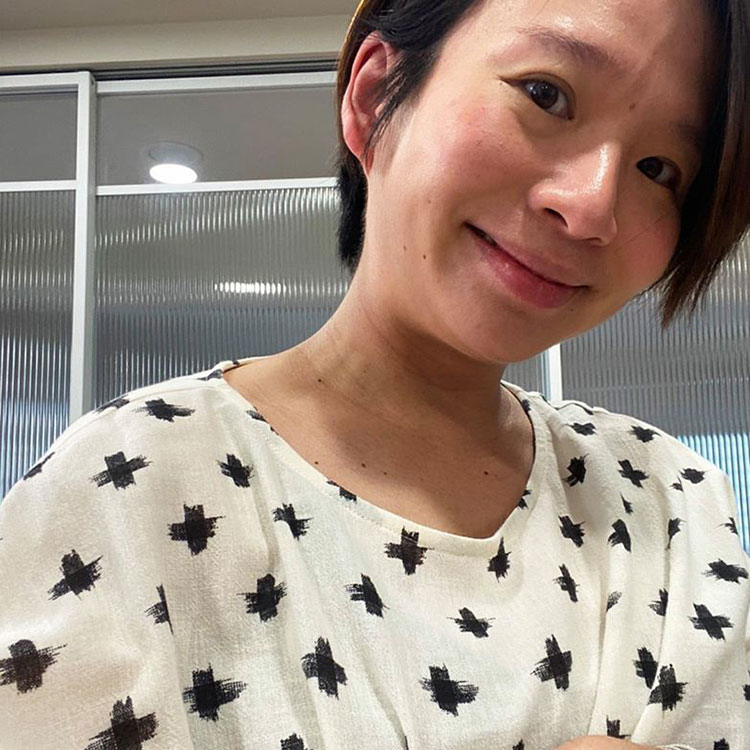 跳舞十字星扭結麻紗造型上衣