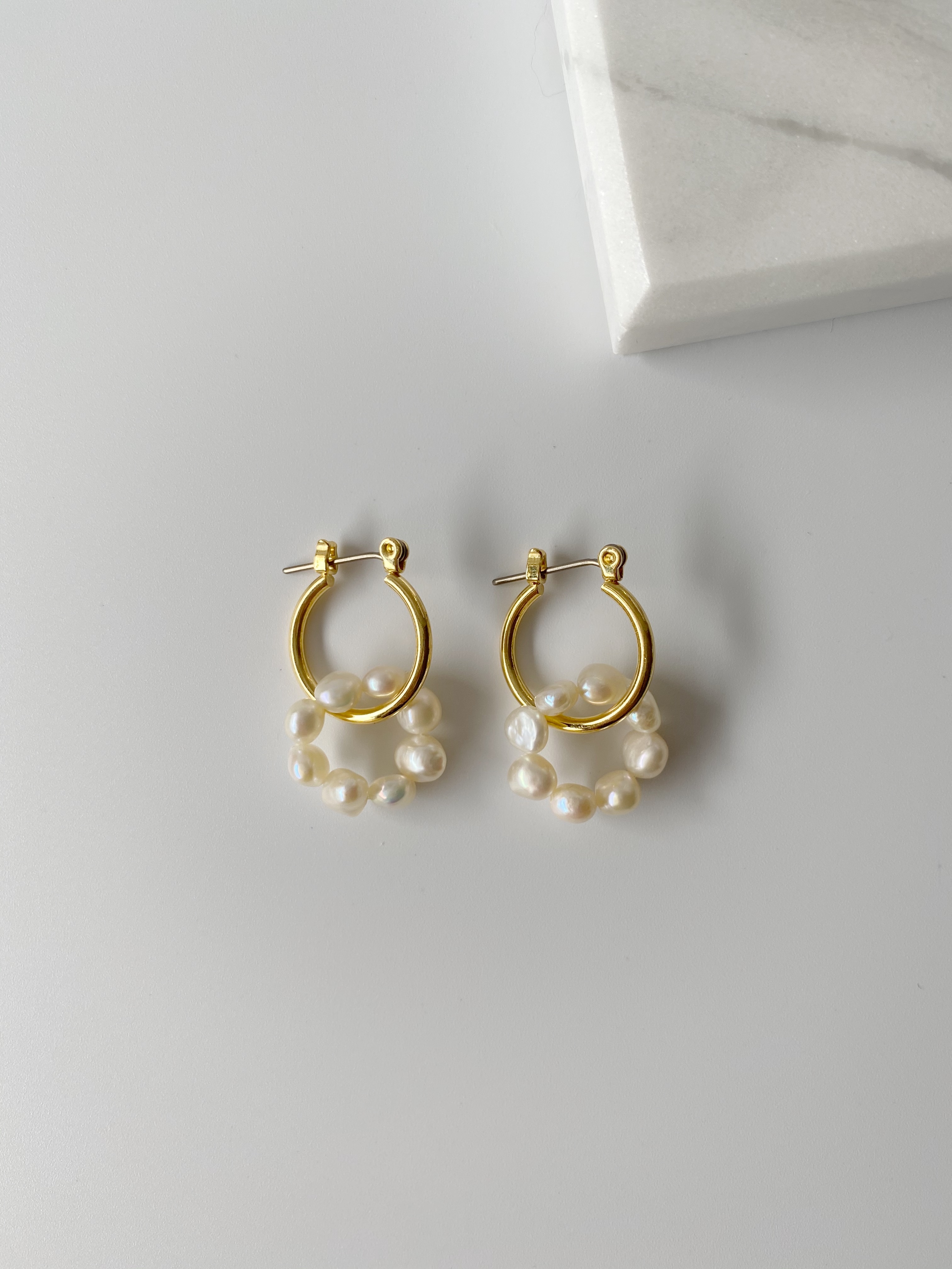 Circle Pearl 8  | 日本珍珠小圈耳環