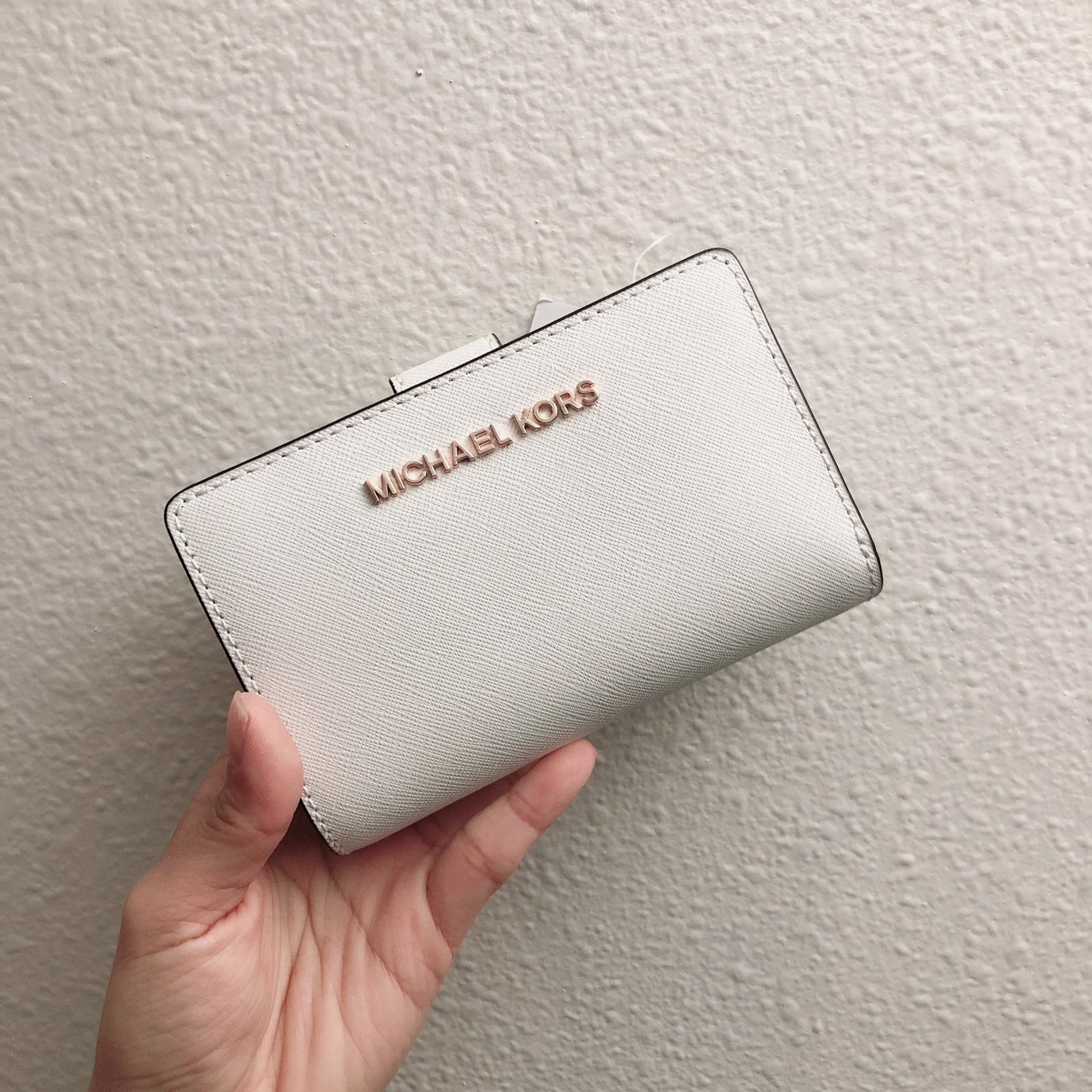 ［香港現貨］Michael Kors Medium Wallet