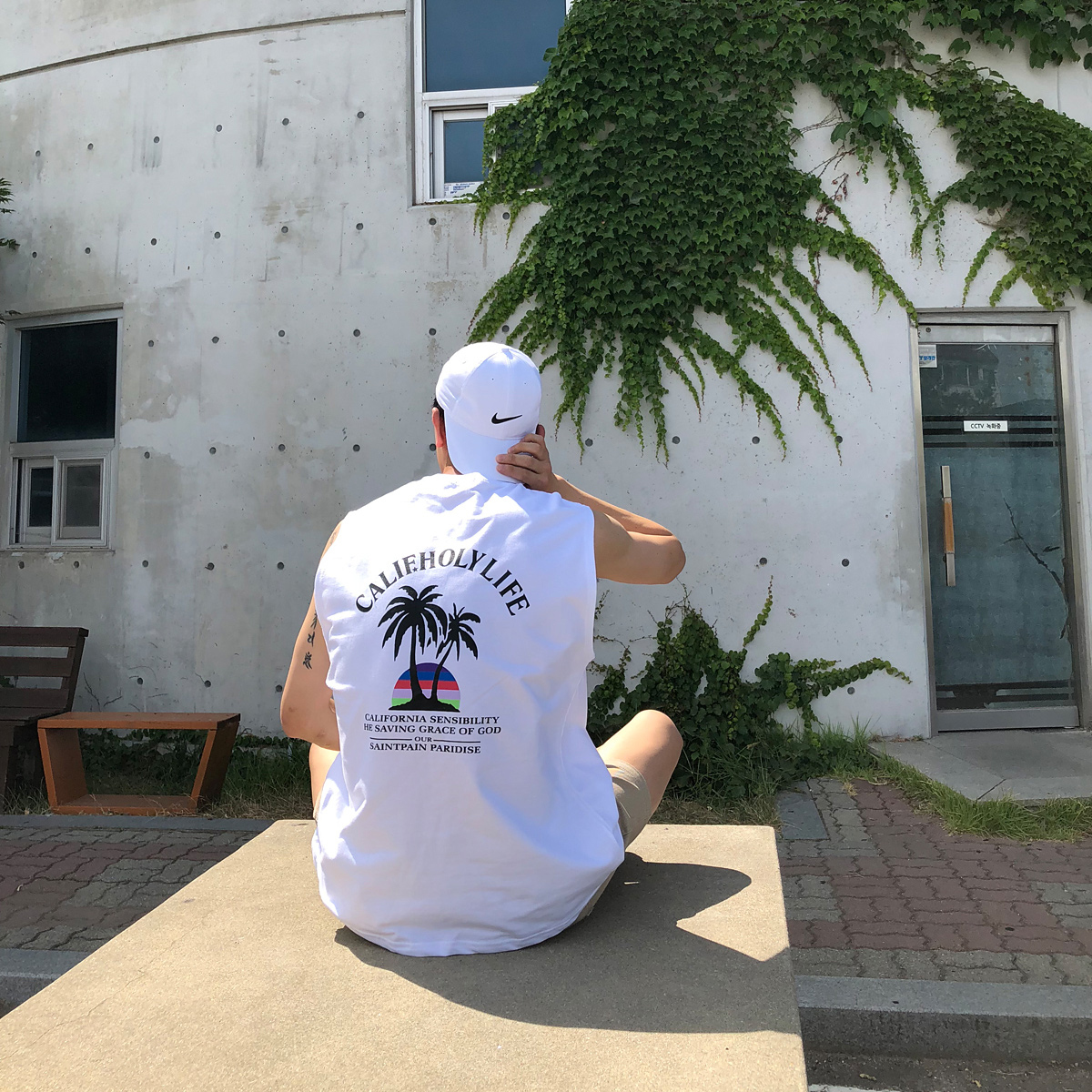 夏季圖樣寬鬆背心 / 白 / 不提供退換貨