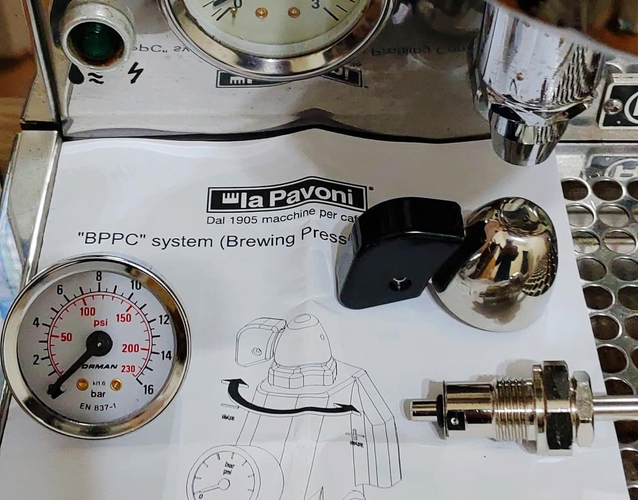 Brewing pressure profiling control system for E61 group