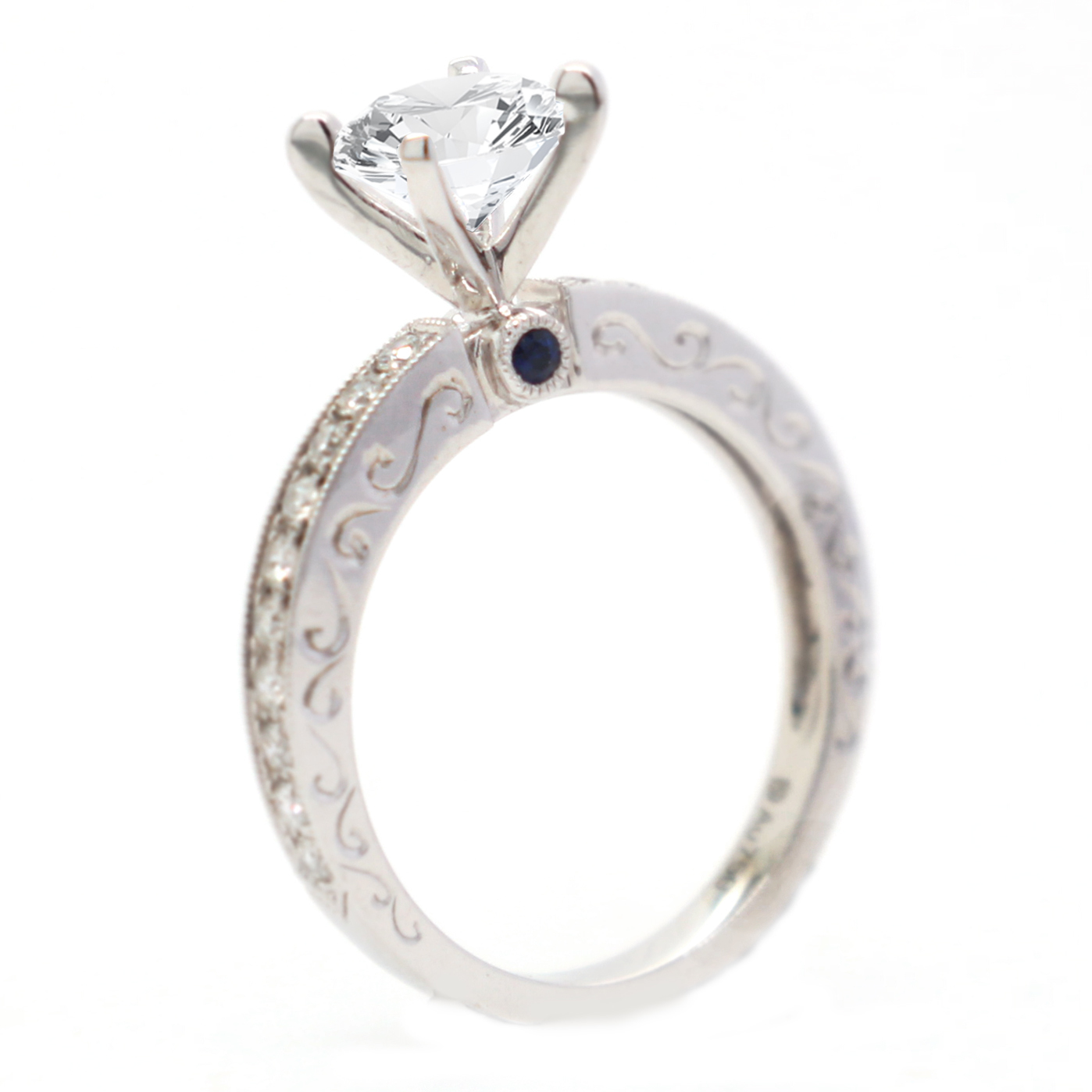 18k白金天然鑽石藍寶石戒指托 (M11RYA14217)