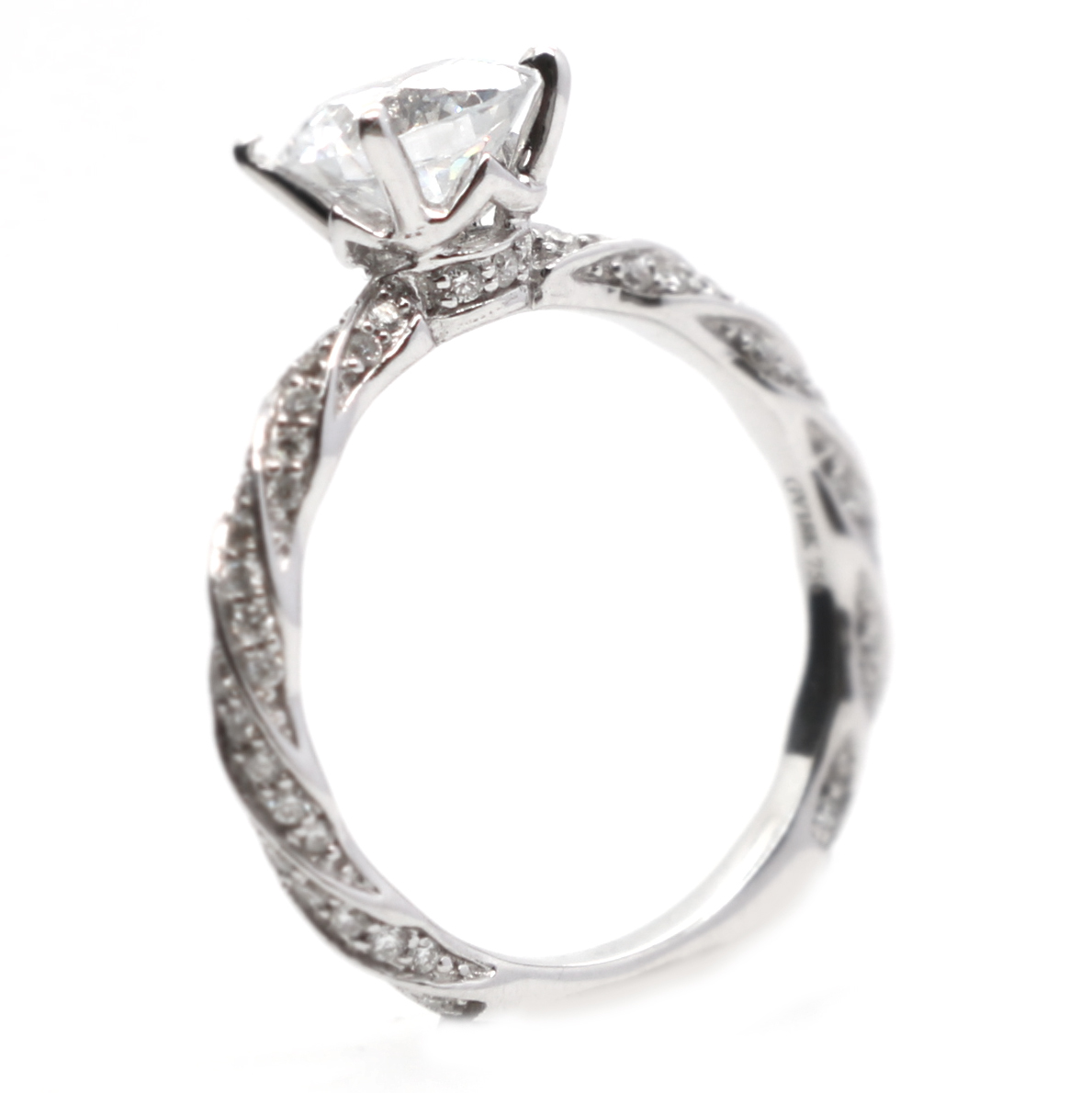 18K白金天然鑽石戒指托 (M25RYGE7006)