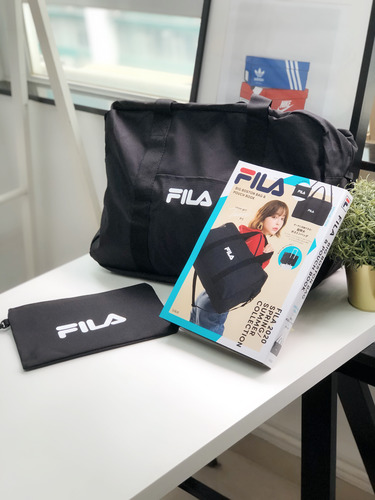 fila sneakers with pouch