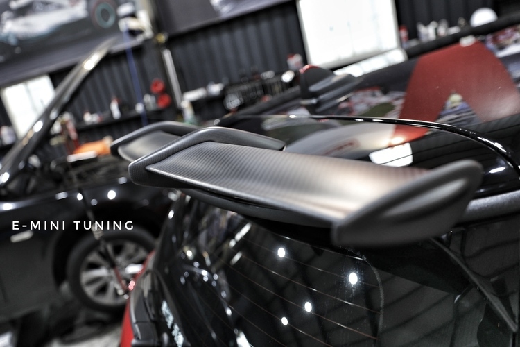 *E-MiNi* MINI COOPER S JCW F54 F55 F56 F57 F60 全碳纖維尾翼