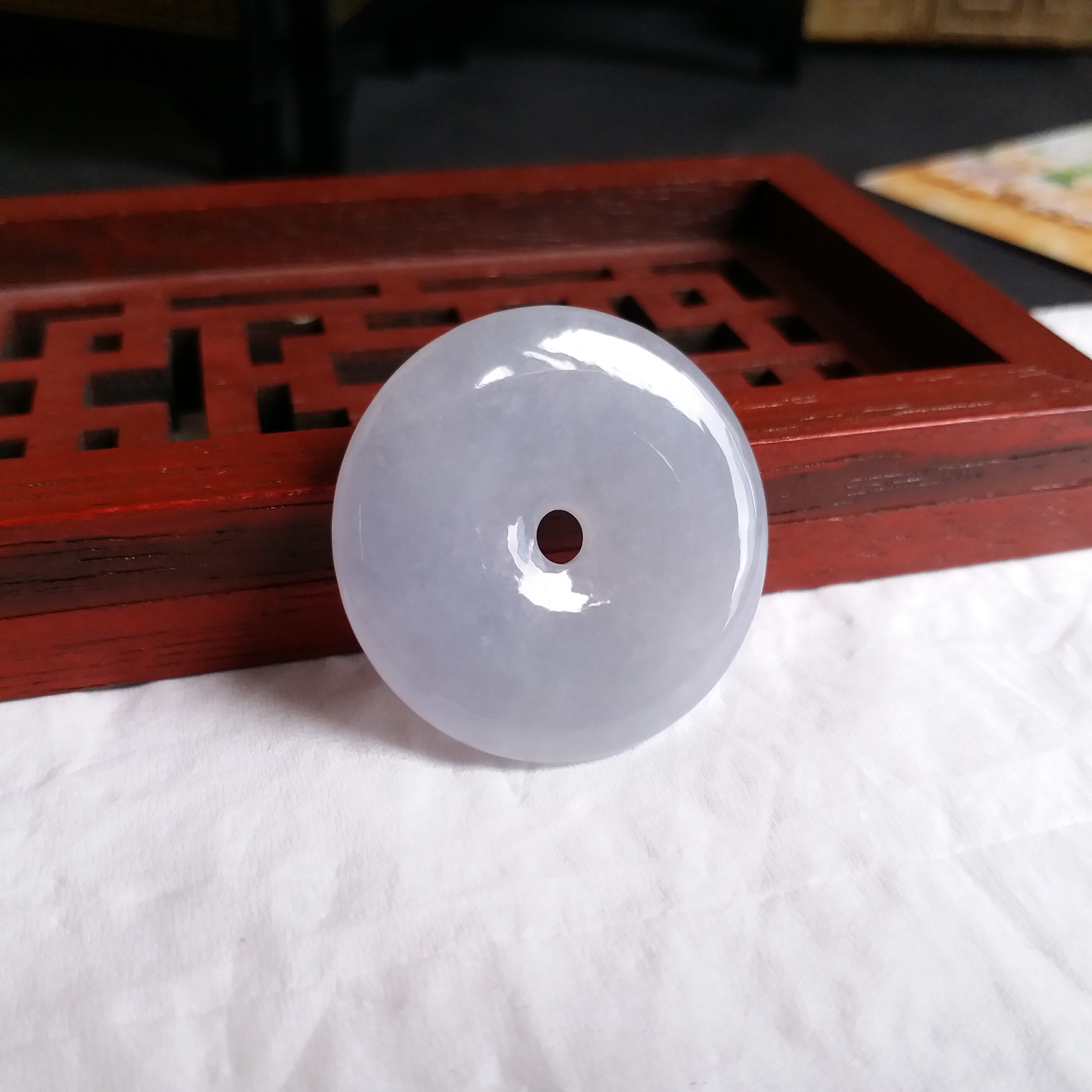 J1476 冰淡紫平安扣 (31.7mm直徑)