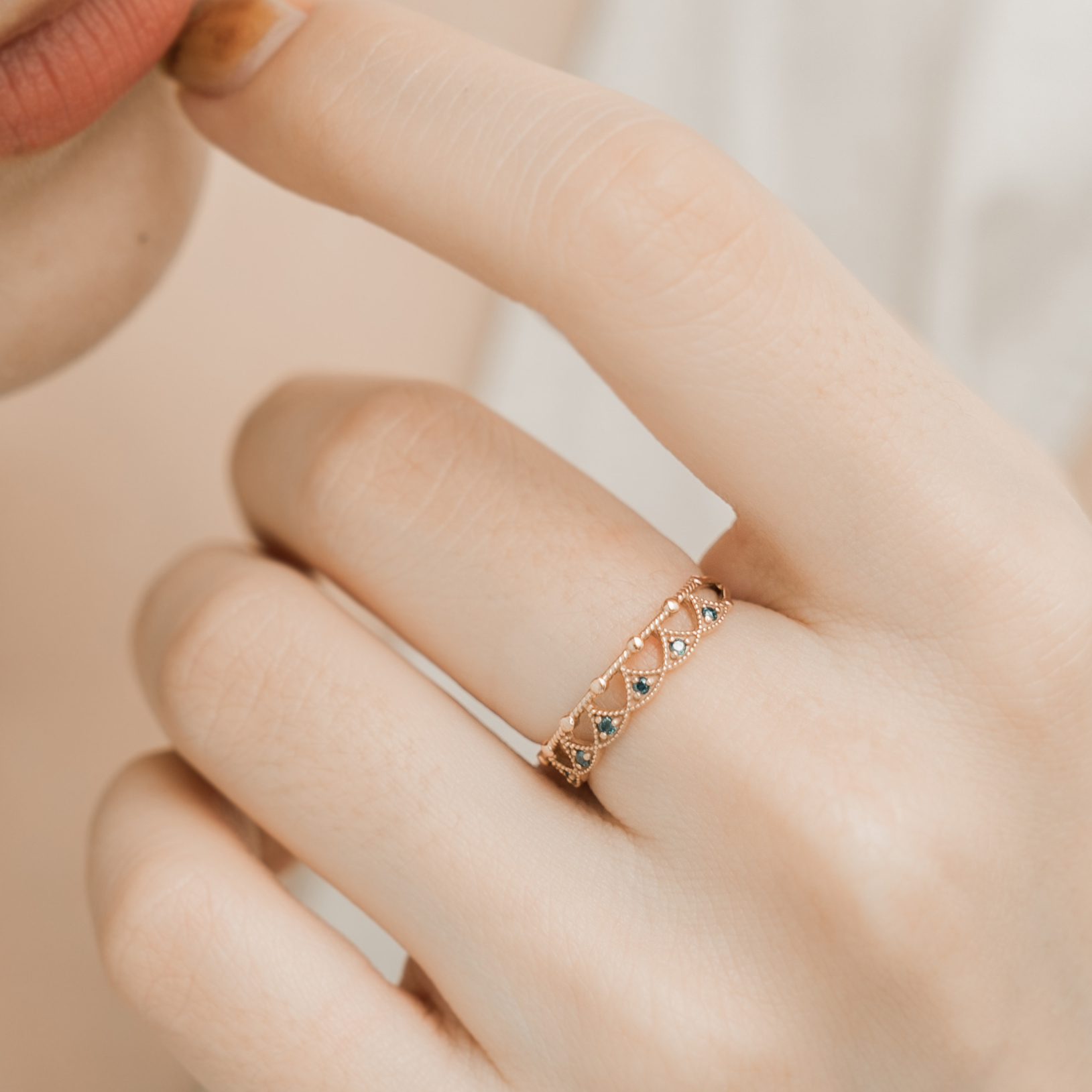 14K Cleopatra藍鑽戒指