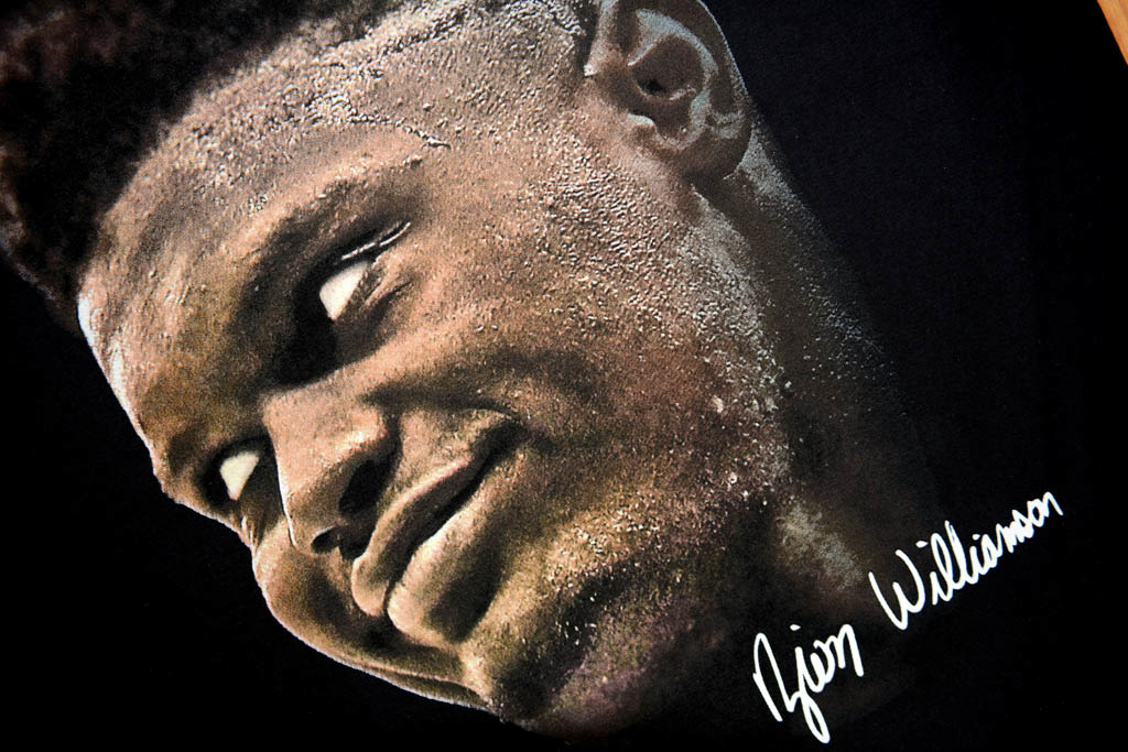 Mitchell & Ness Zion Williamson Real Big Face T-Shirt