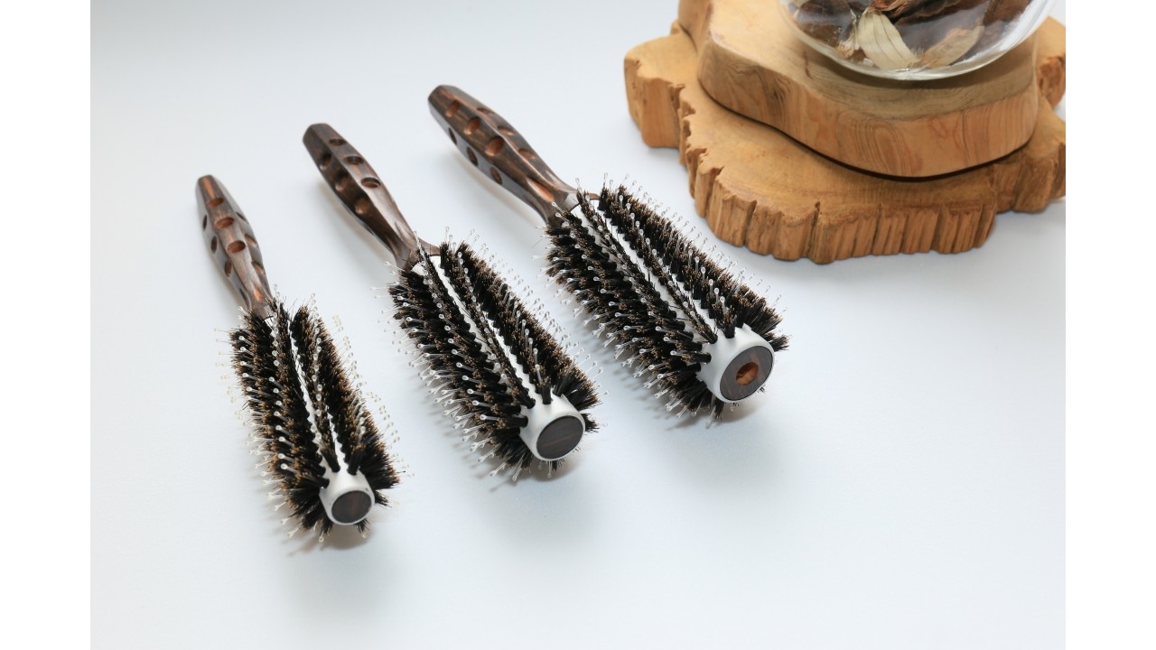 【小原木梳】特級豬鬃圓梳-導熱款