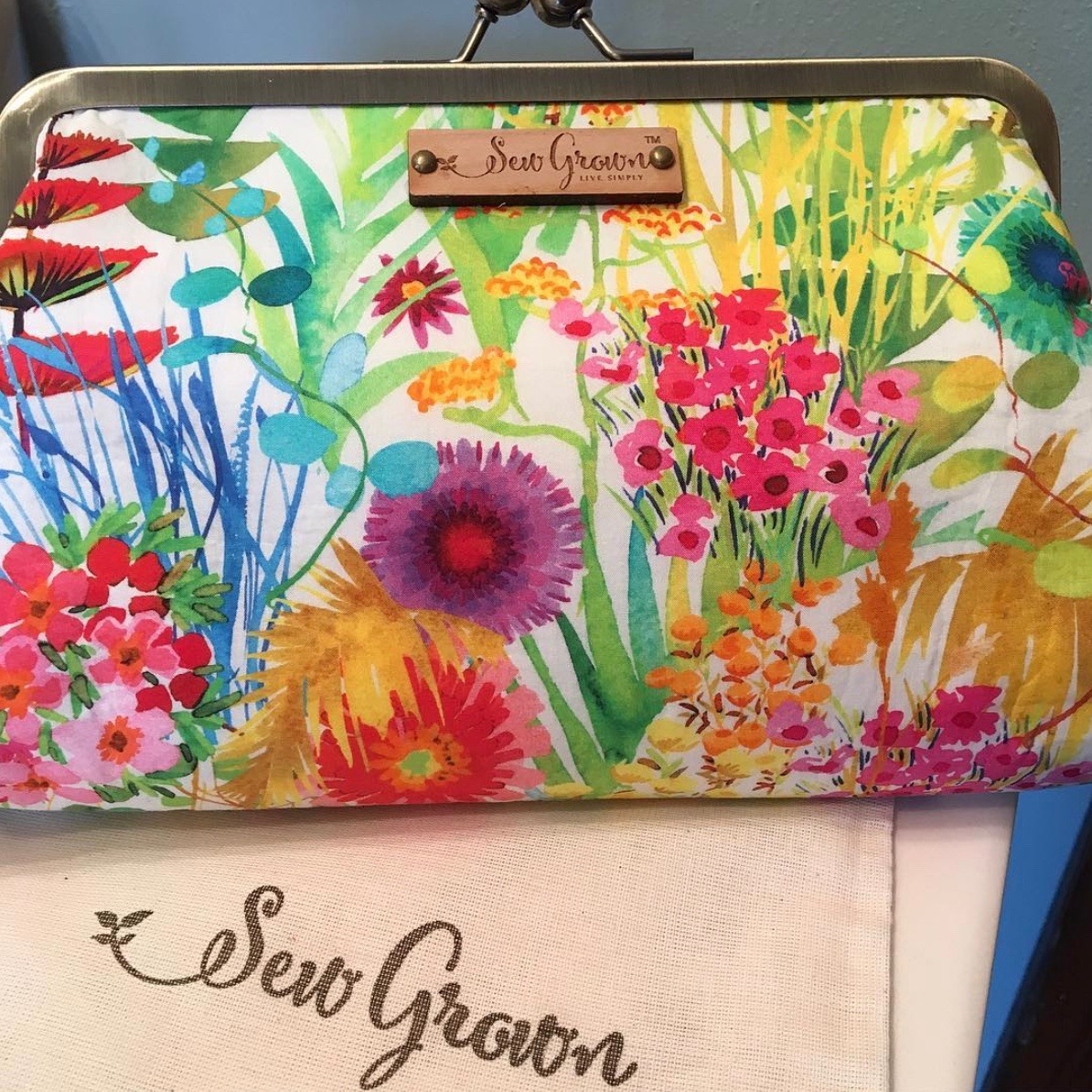 精油收納包 (中號) | SEW GROWN