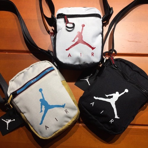 JORDAN SHOULDER BAG
