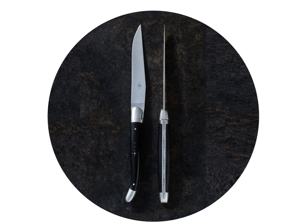 Genuine Laguiole knives crafted by the master culters of Forge de Laguiole, Claude Dozorme...