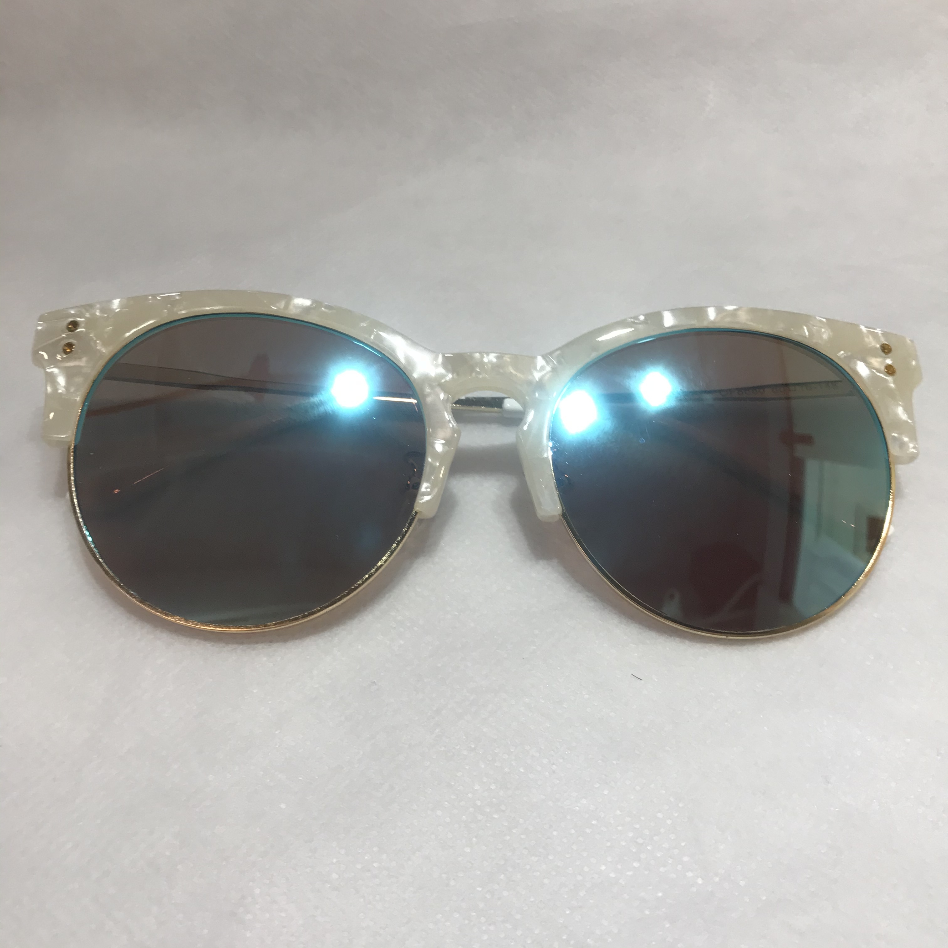 Sunglasses EYEBE-OF8660-WT