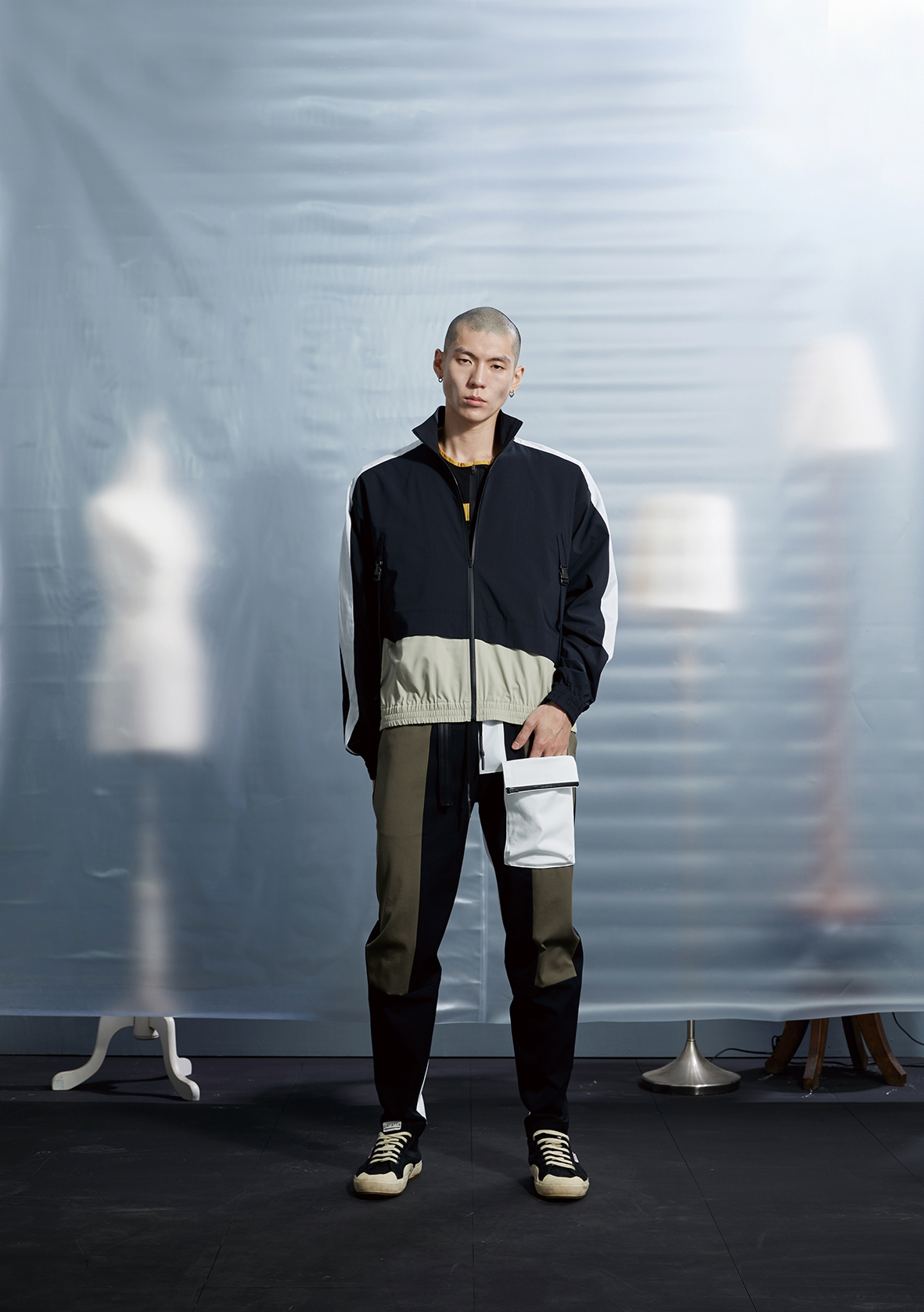 雙層高領夾克 - 黑/卡其