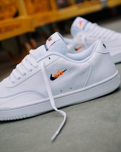 nike court vintage premium cream