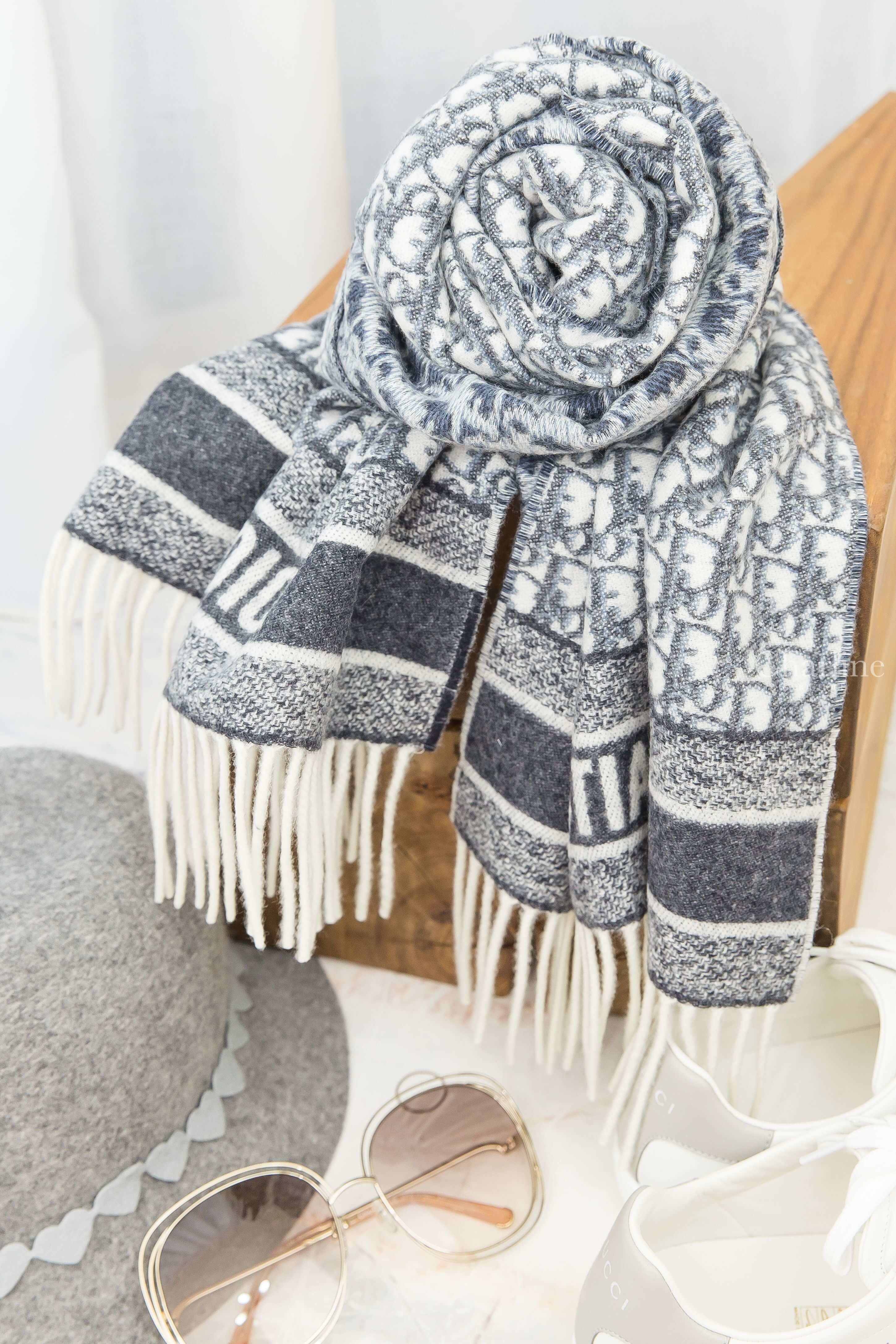 Dior Scarf 深藍色復古CD字樣喀什米爾流蘇圍巾
