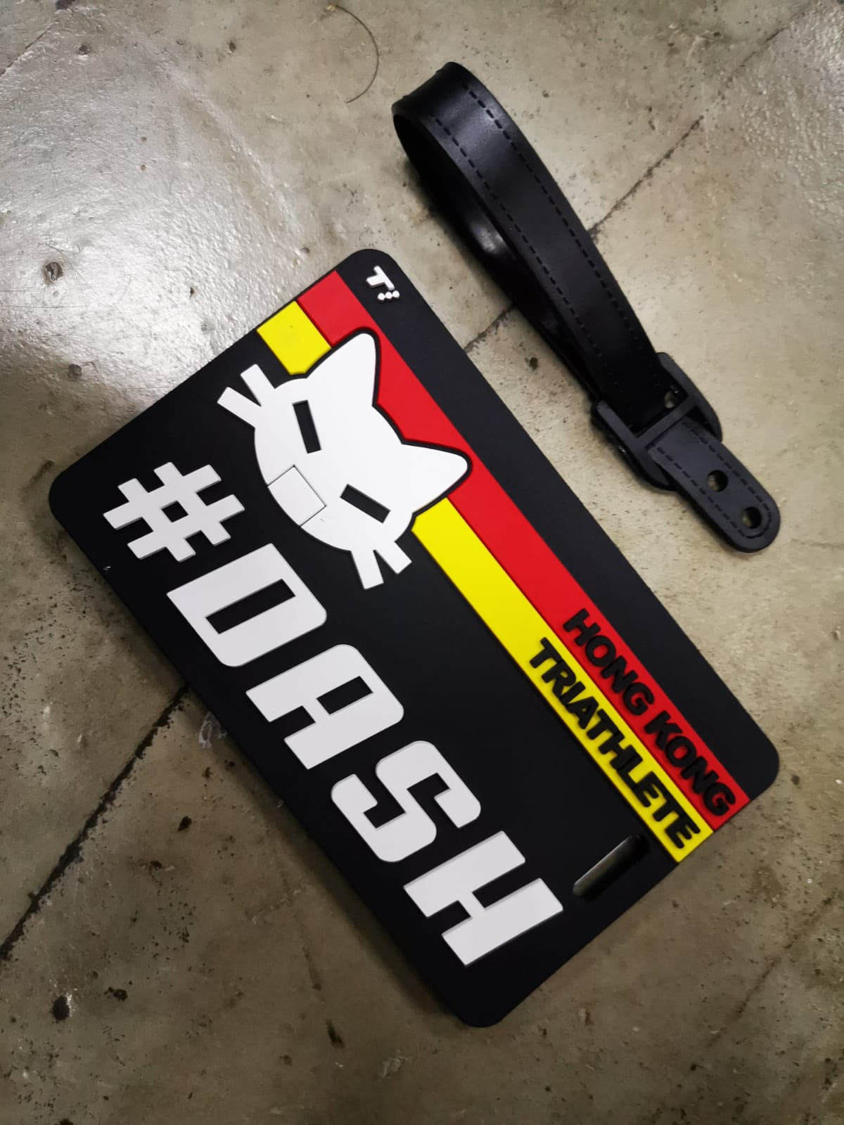 Dashing Team 旅行牌