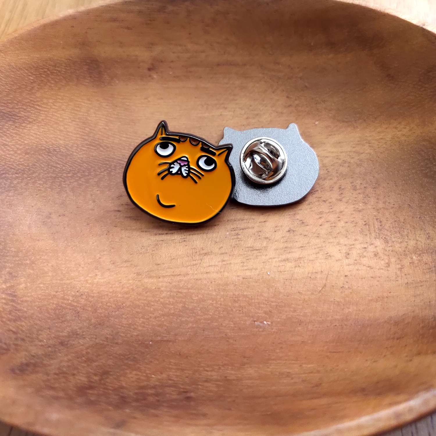 【ehcat貓室友】貓室友大頭金屬徽章