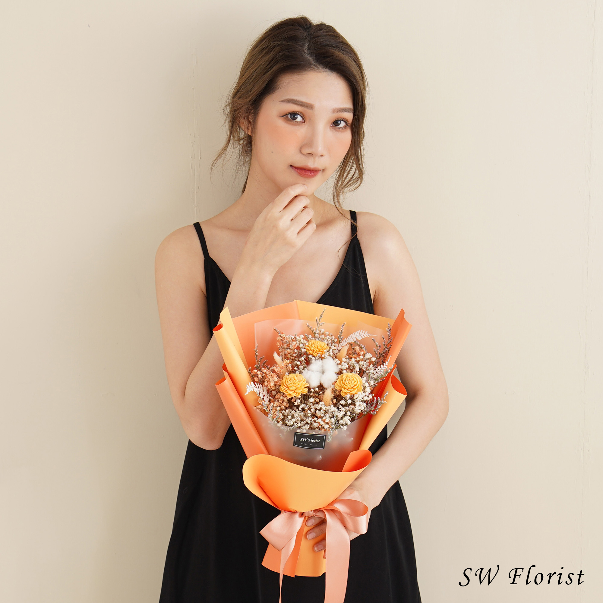 ｜經典哈密瓜橙乾燥花束 不凋花 畢業花束 情人節禮物 求婚花束 中型花束｜