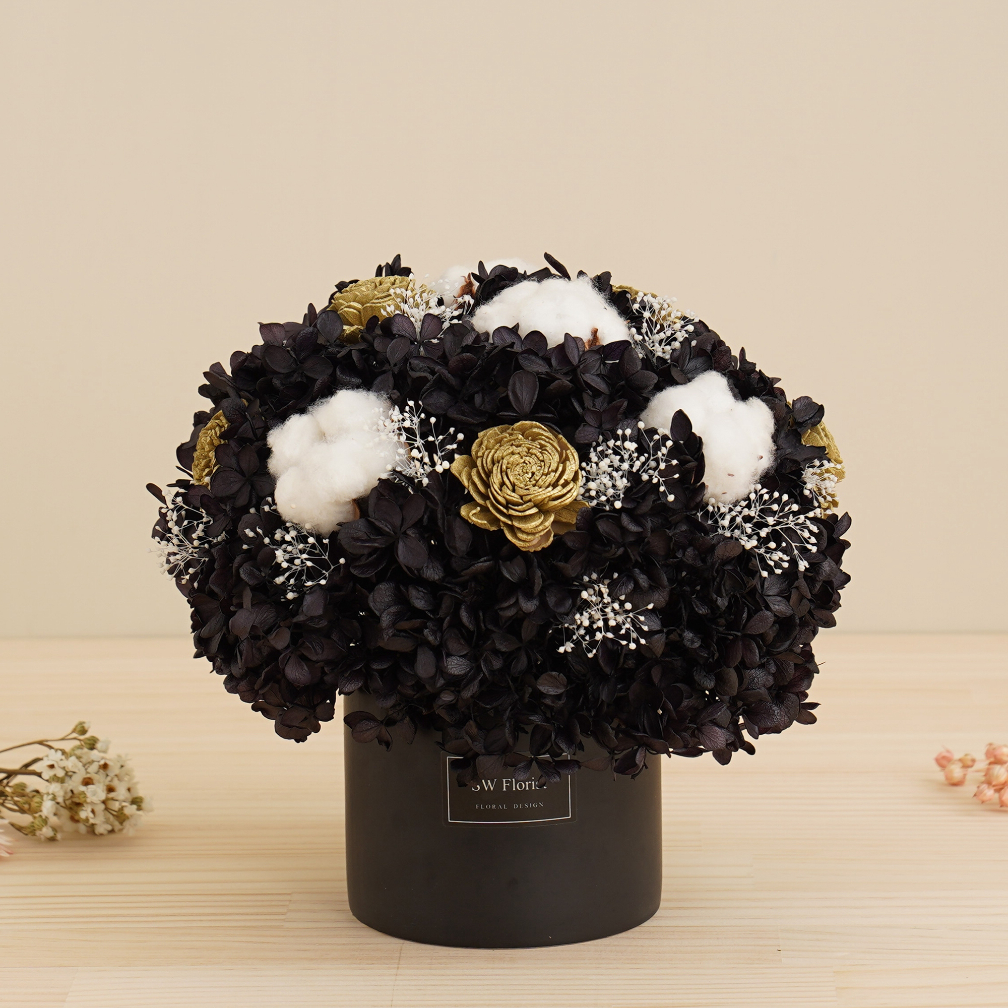 ｜經典款不凋花桌花 永生花 乾燥花 桌花設計 低調奢華款 大型桌花 黑盆｜