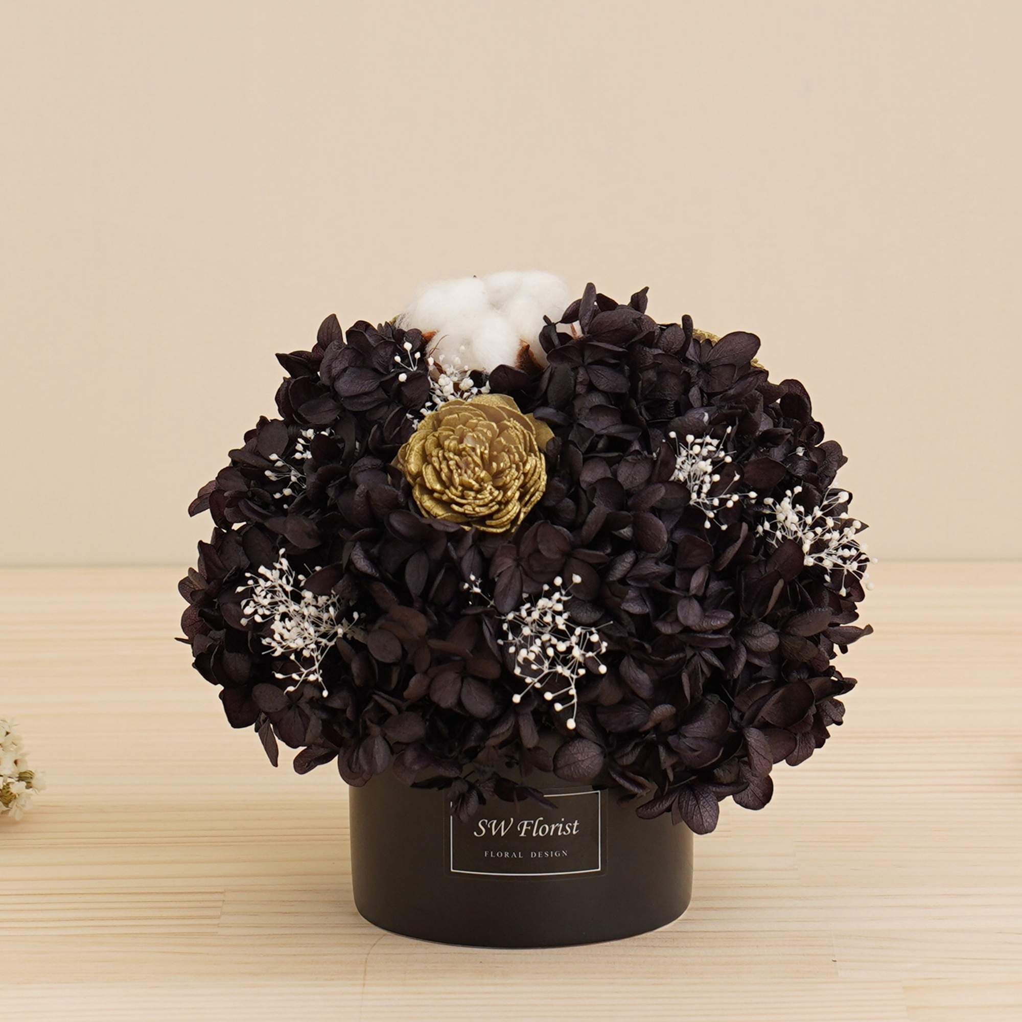 ｜經典款不凋花桌花 永生花 乾燥花 桌花設計 低調奢華款 中型桌花 黑盆｜