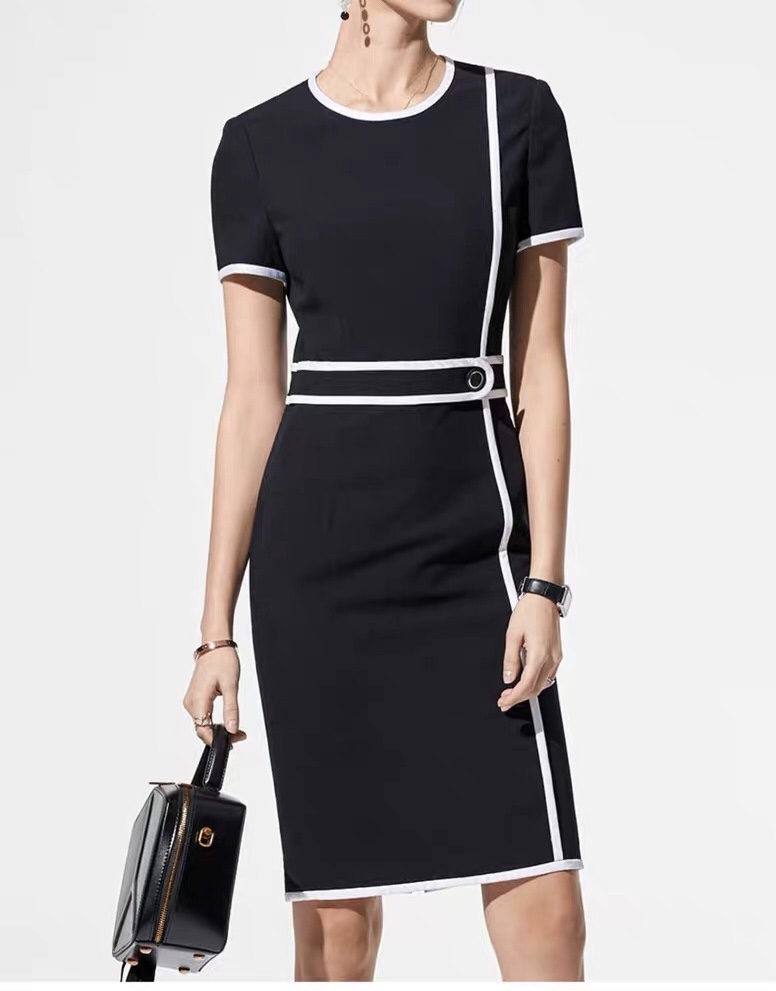 極簡線條洋裝--訂製款