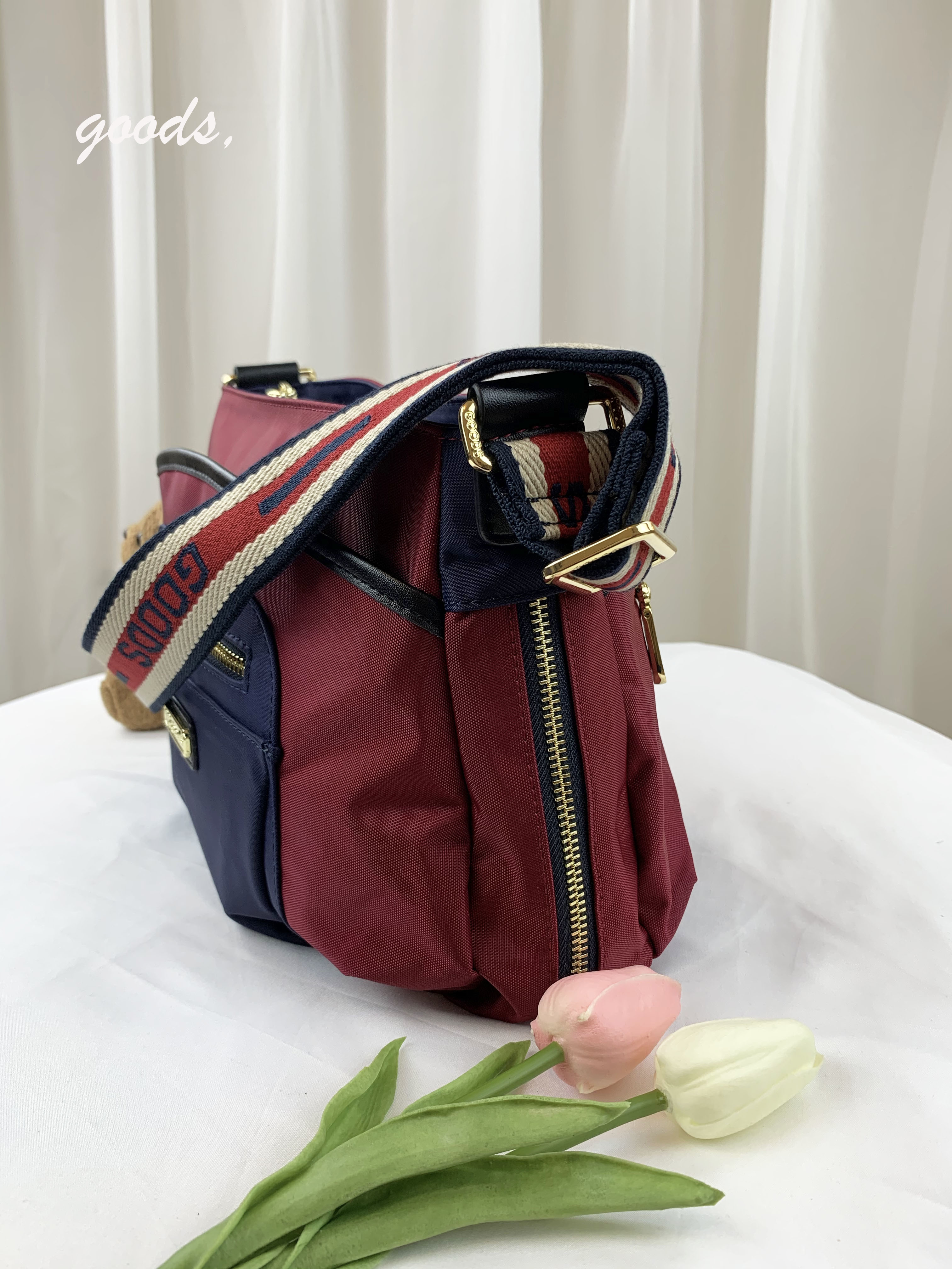 GOODS 織帶藍紅 尼龍防潑水側背包  #2237
