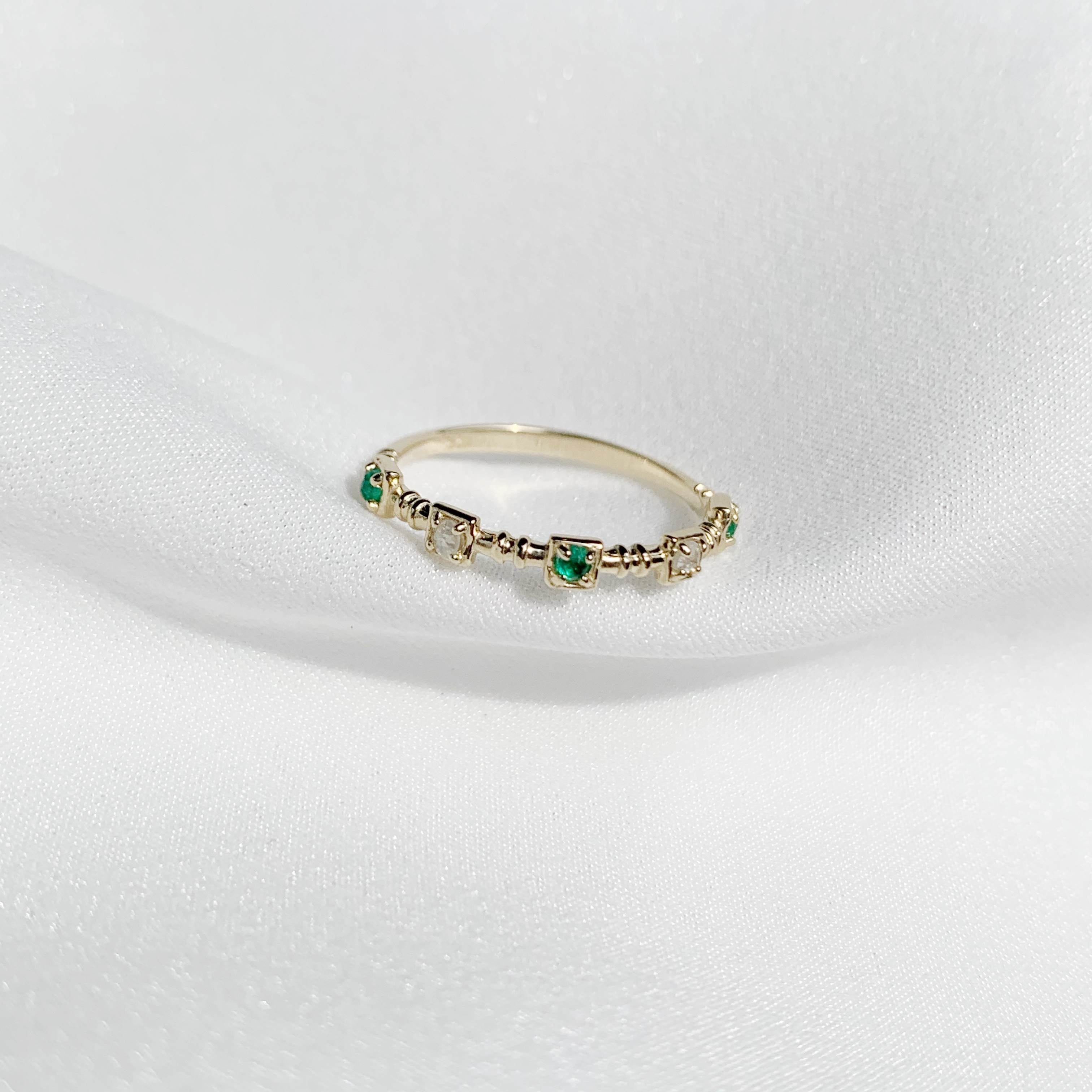 14K節節方塊祖母綠灰鑽戒指