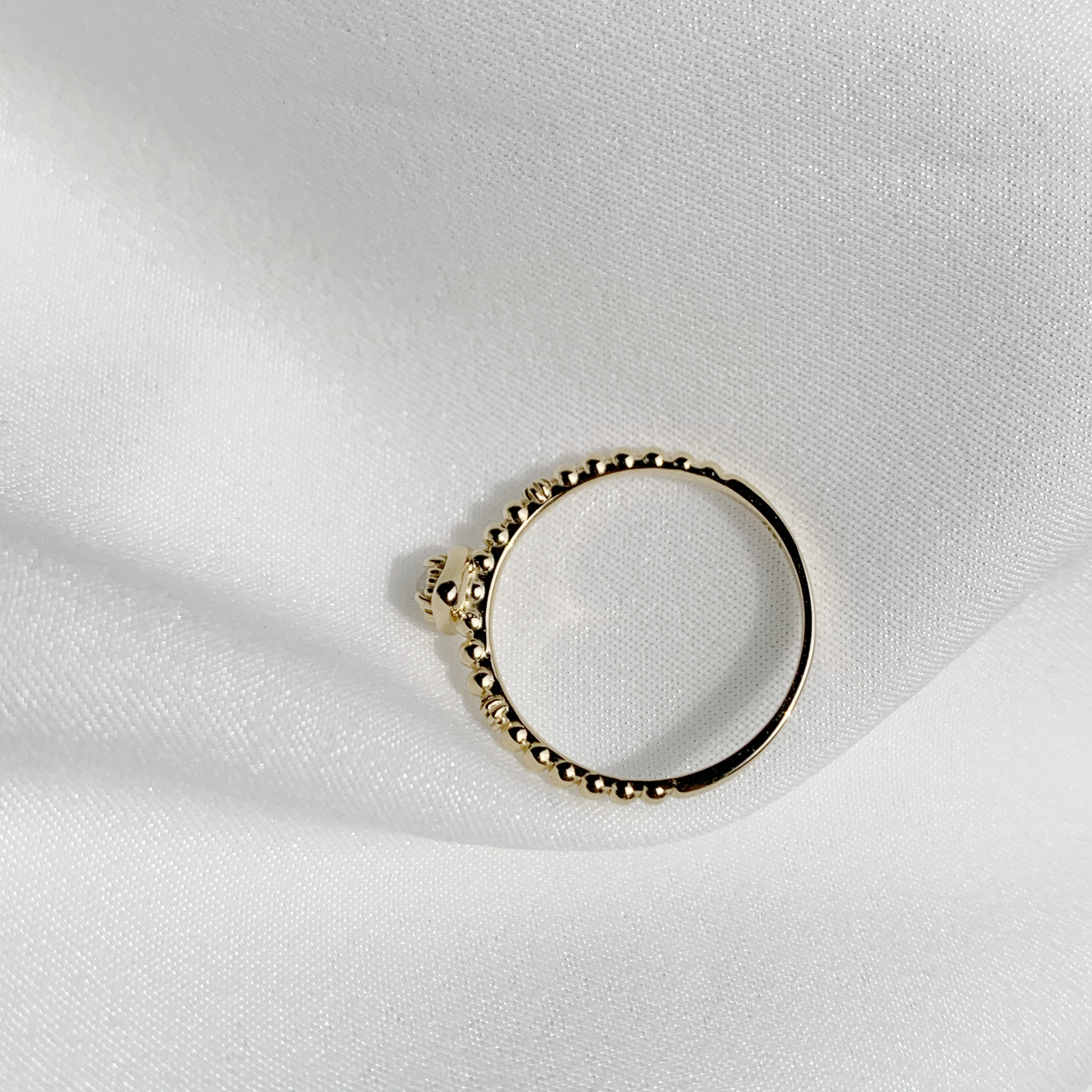 14K歪歪三角灰鑽珠珠戒