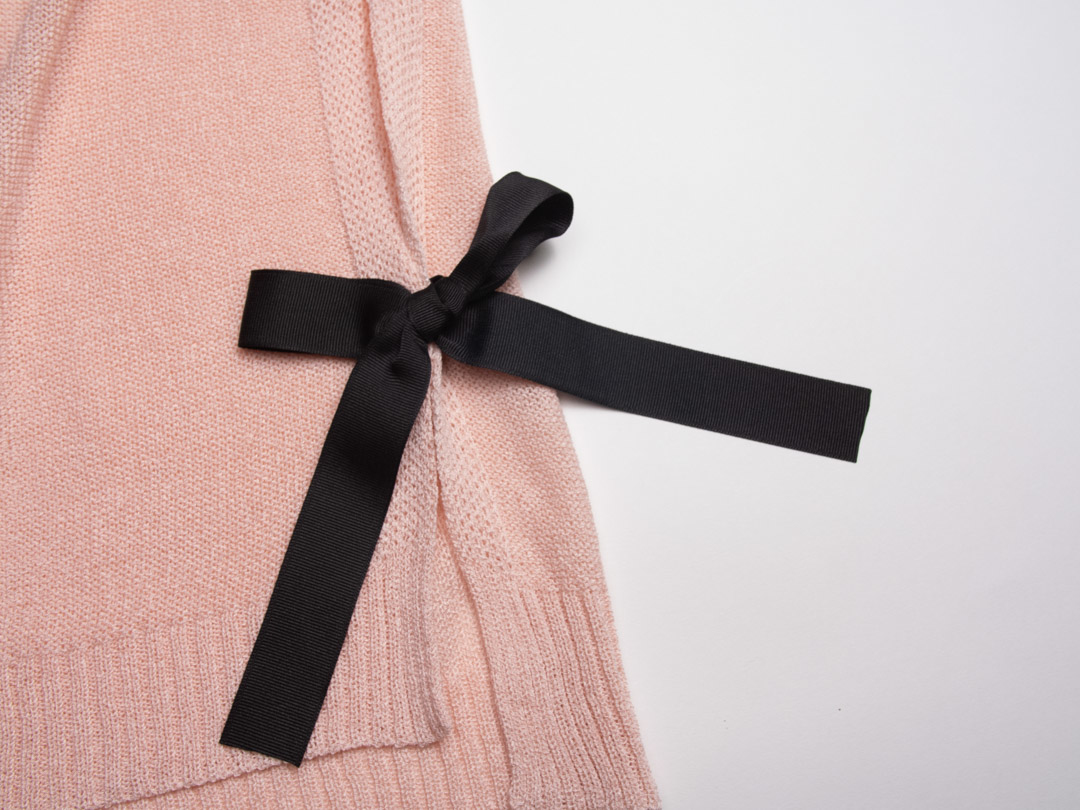 針織背心側邊綁蝴蝶結