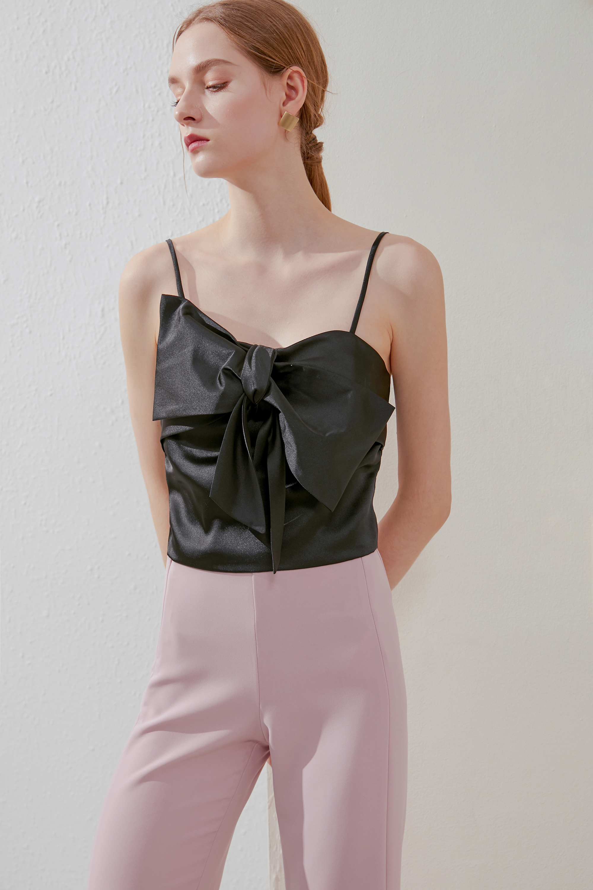Front Bow Detail Top