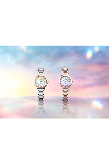 萬年鐘錶 - Citizen 星辰錶  XC   限定 - 白蝶貝光芒光動能電波女錶   ES9446-54X   錶徑27MM